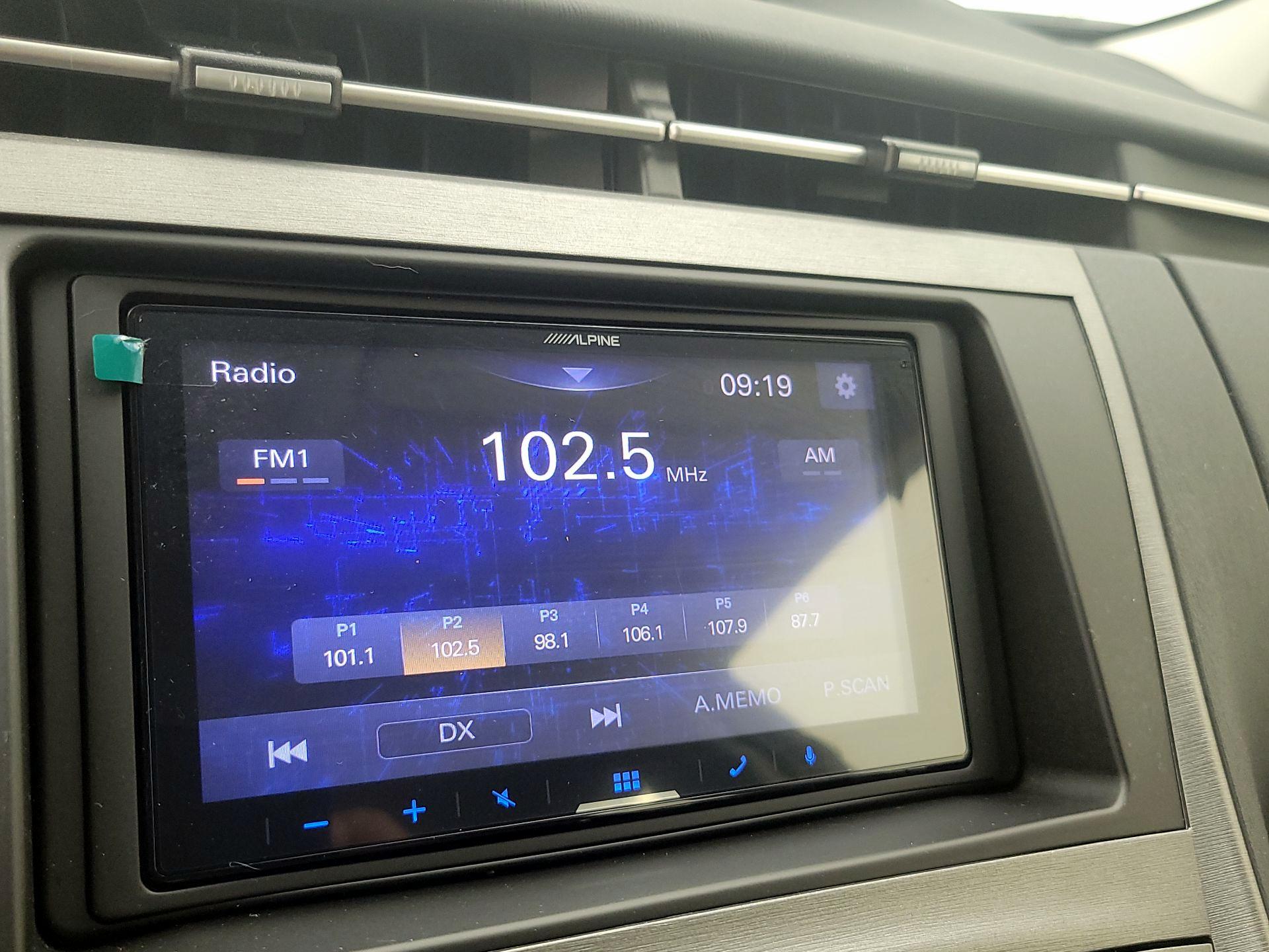 Thumbnail: 2015 Toyota Prius - 15