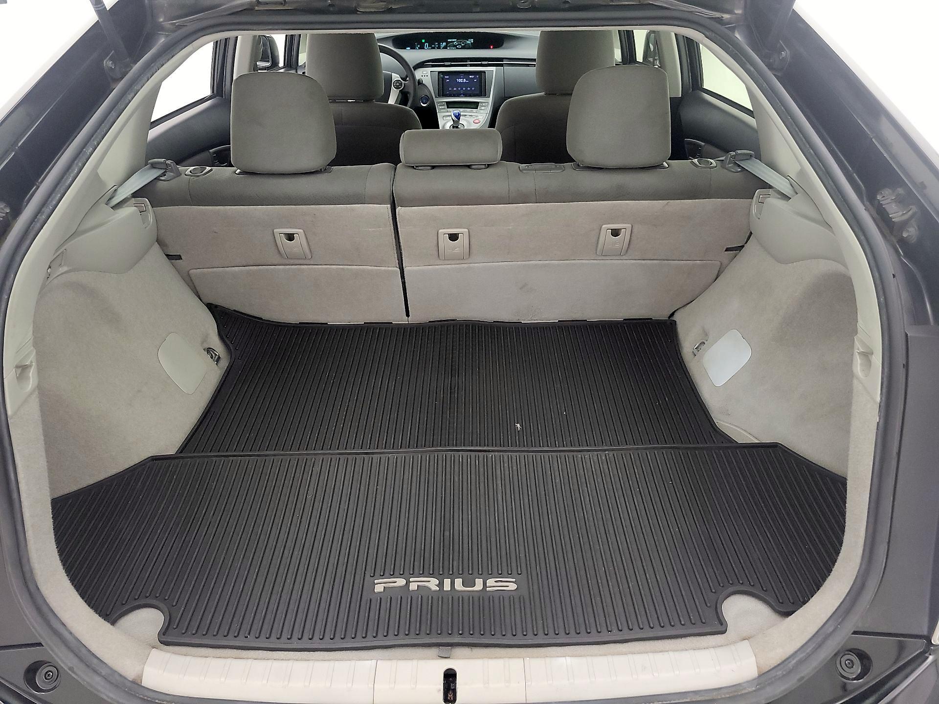 Thumbnail: 2015 Toyota Prius - 20