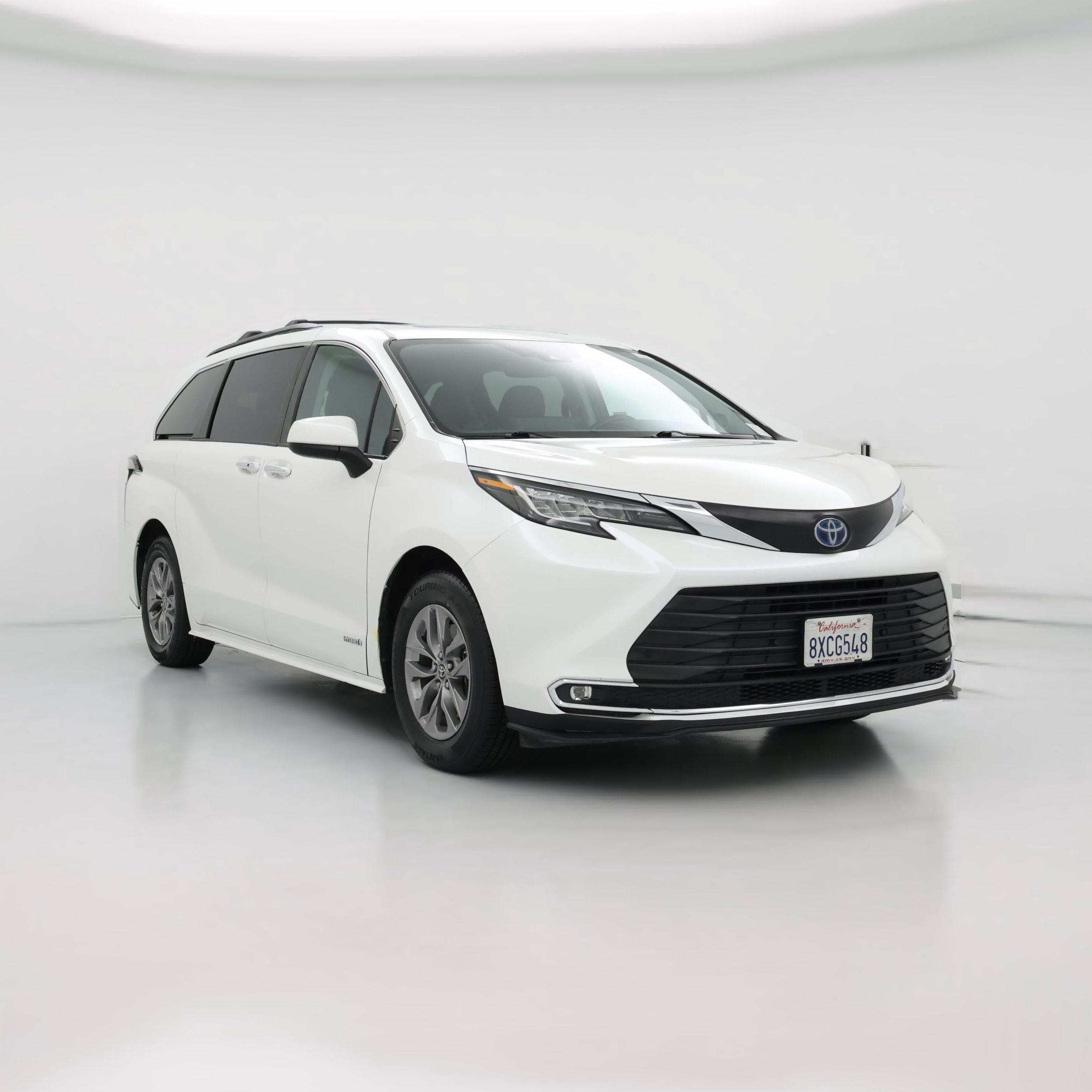 Thumbnail: 2021 Toyota Sienna - 1