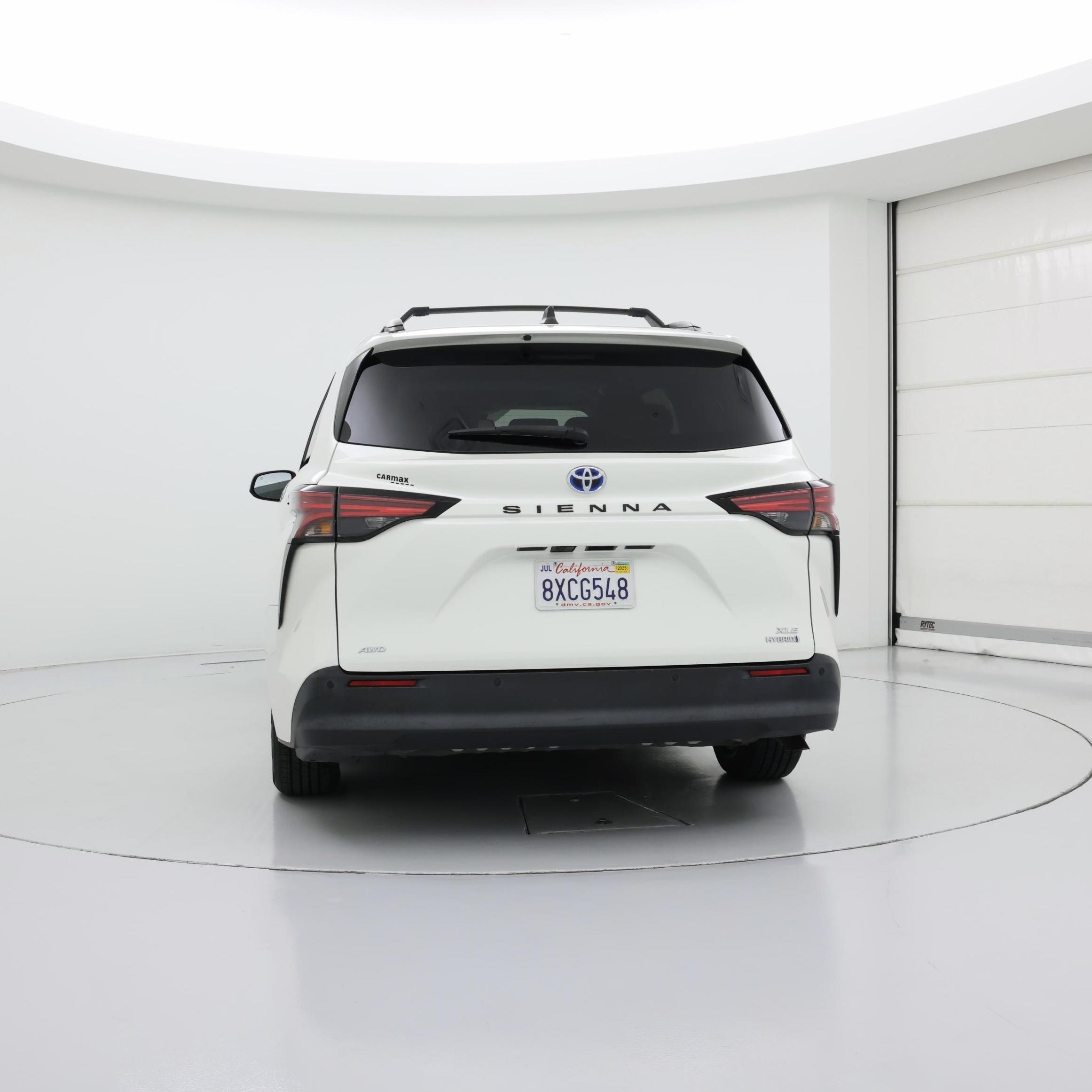 Thumbnail: 2021 Toyota Sienna - 6