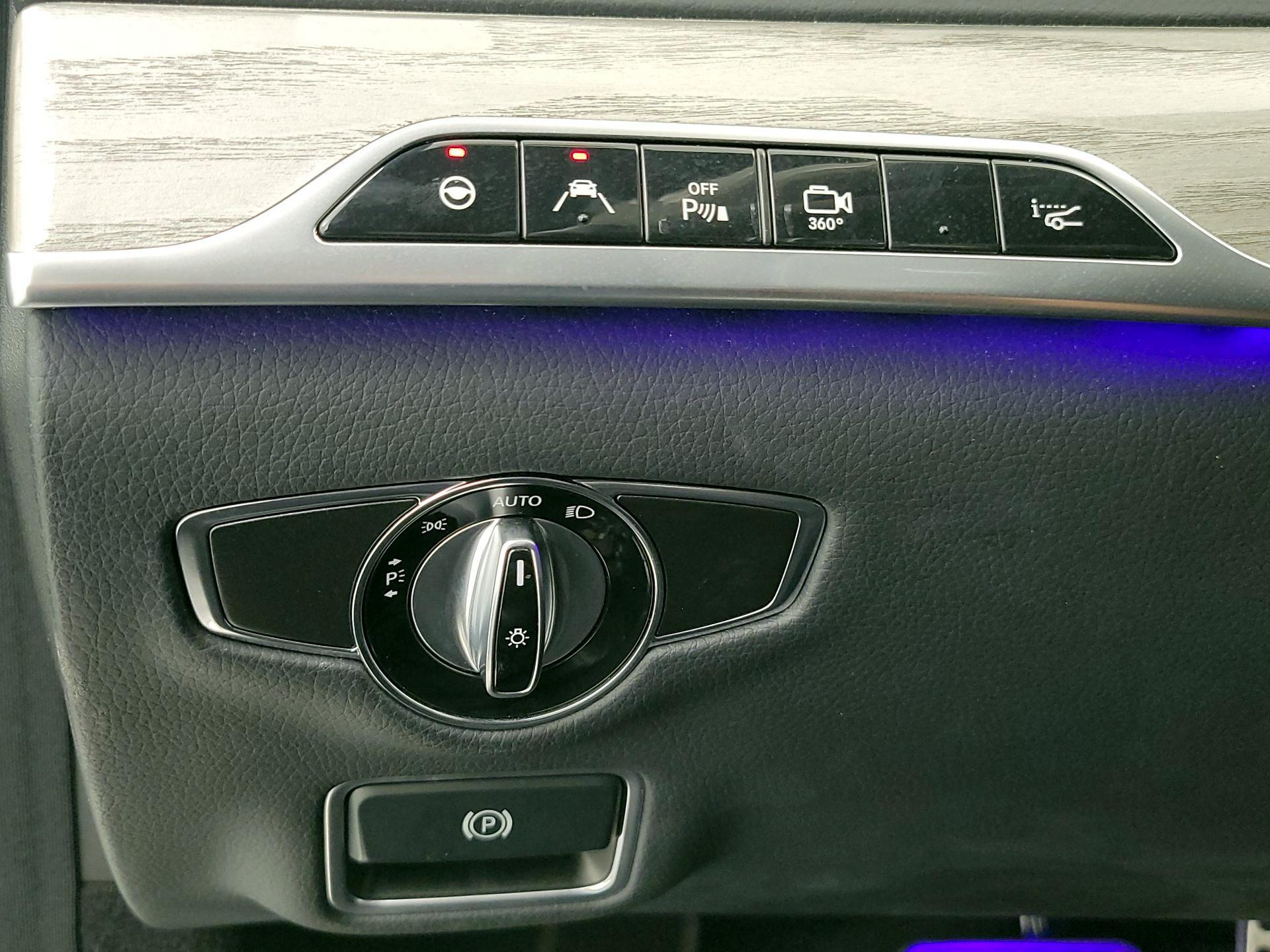Thumbnail: 2015 Mercedes-Benz S-Class - 13