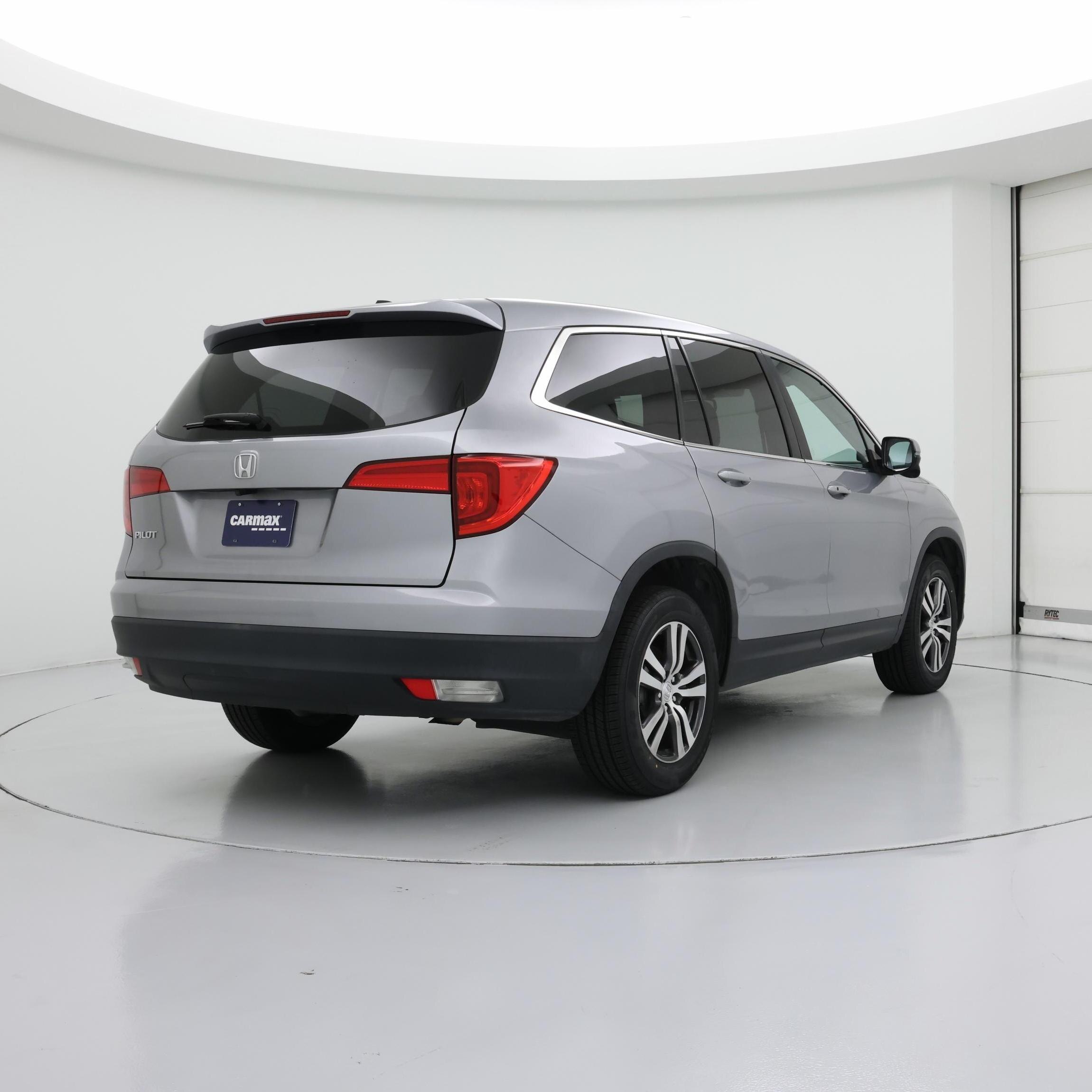 Thumbnail: 2018 Honda Pilot - 8