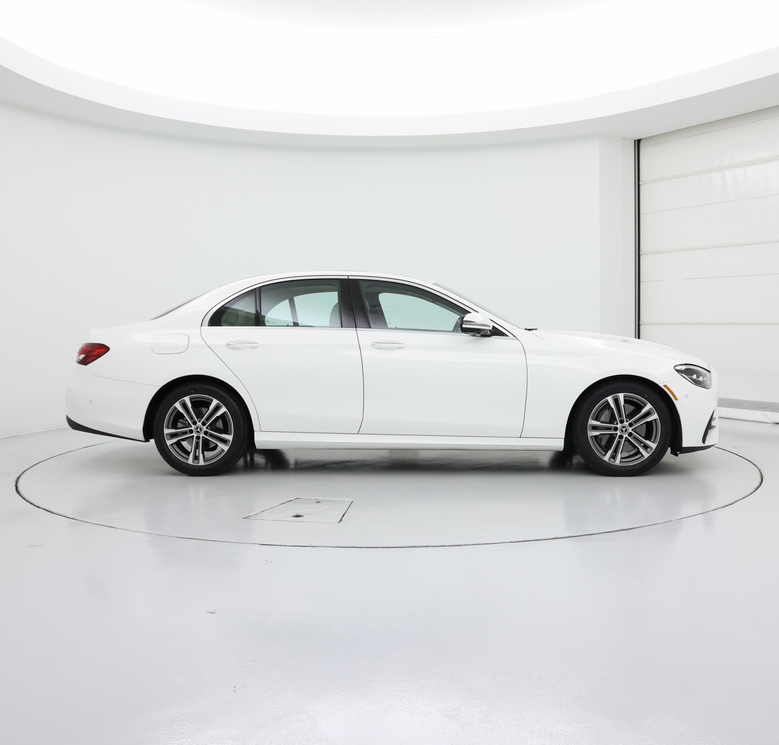 Thumbnail: 2021 Mercedes-Benz E-Class - 7