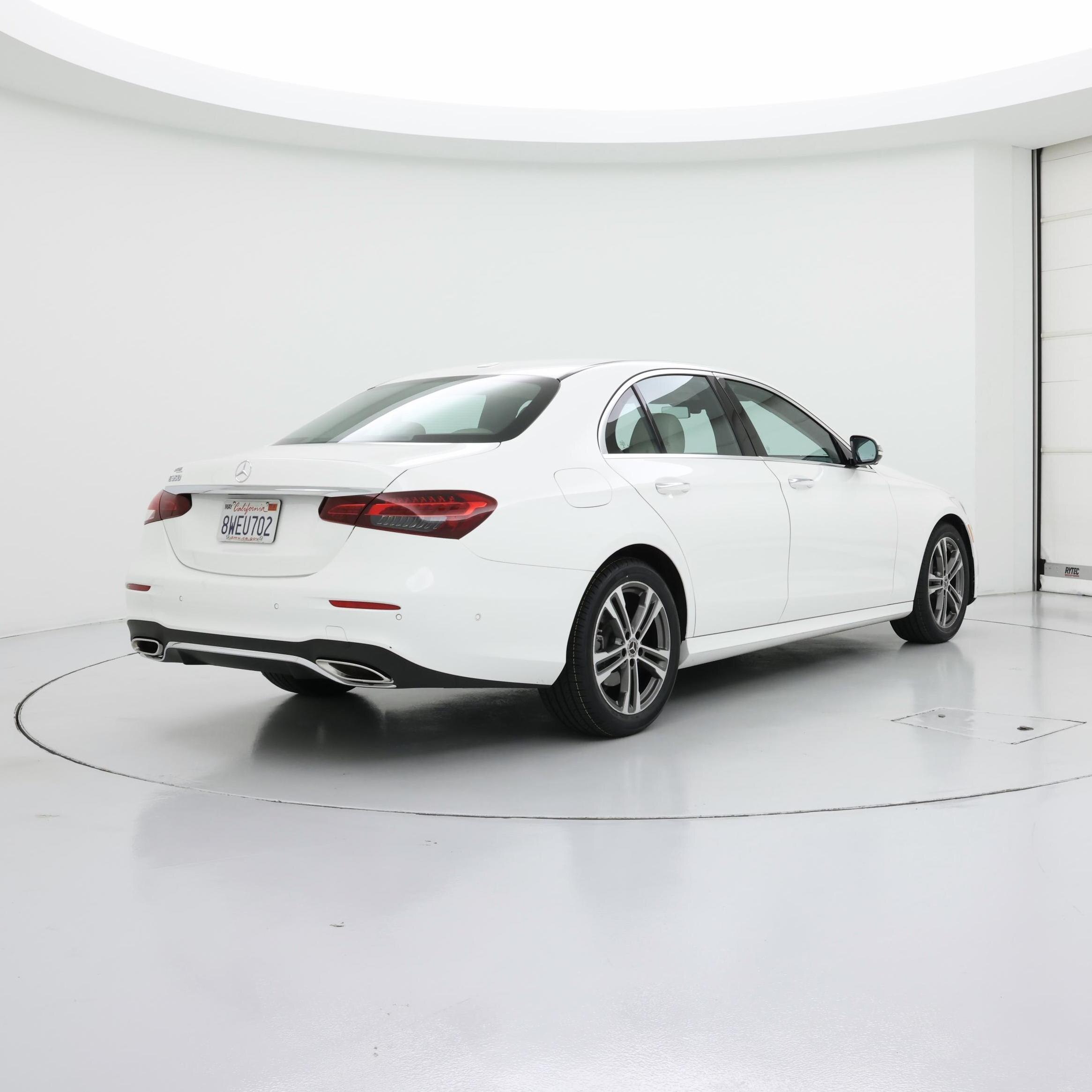 Thumbnail: 2021 Mercedes-Benz E-Class - 8