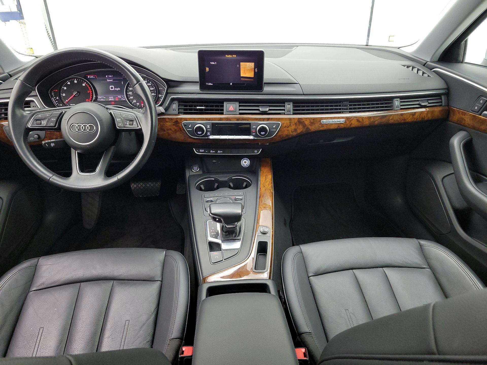 Thumbnail: 2019 Audi A4 - 9