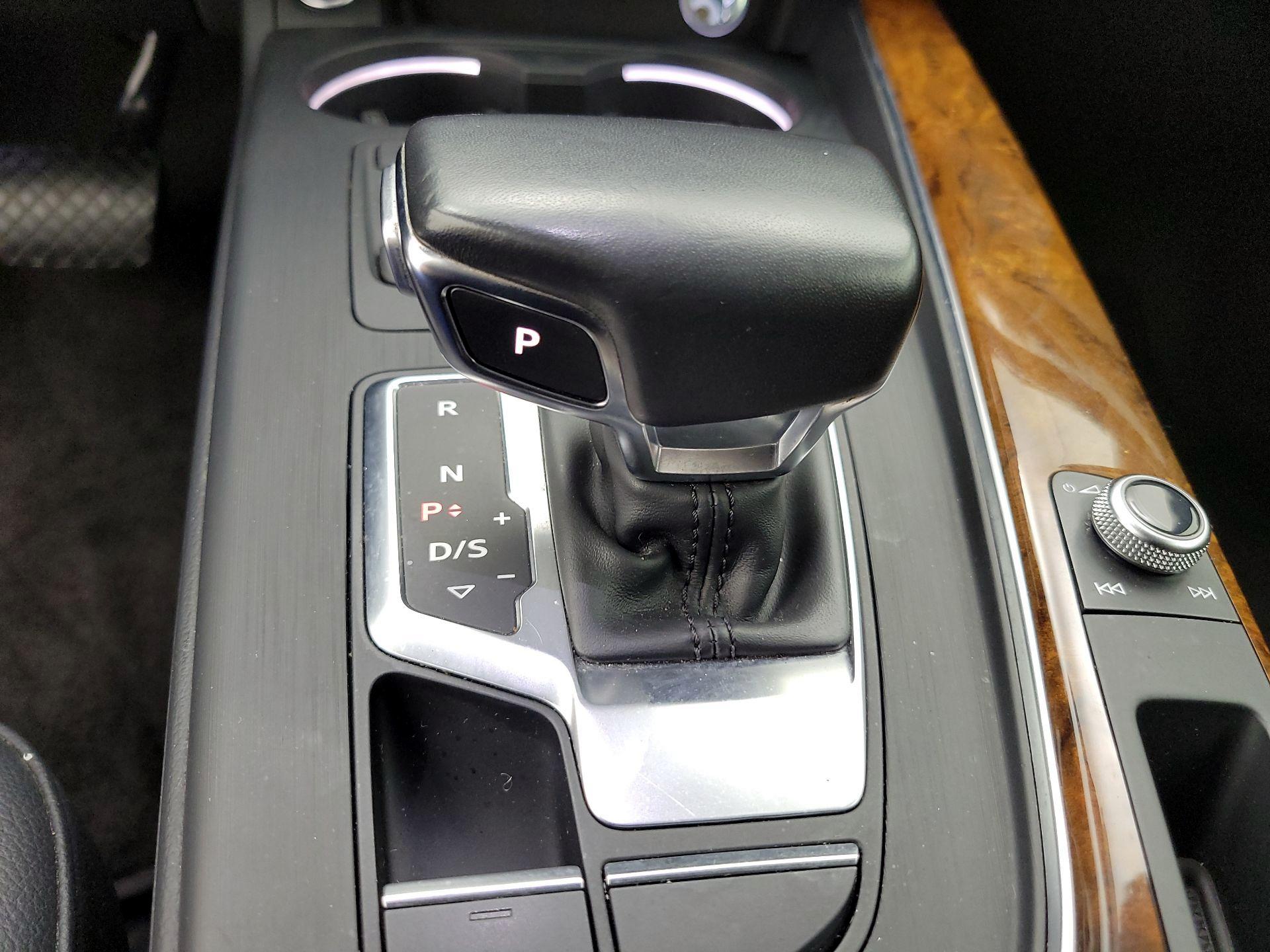 Thumbnail: 2019 Audi A4 - 17