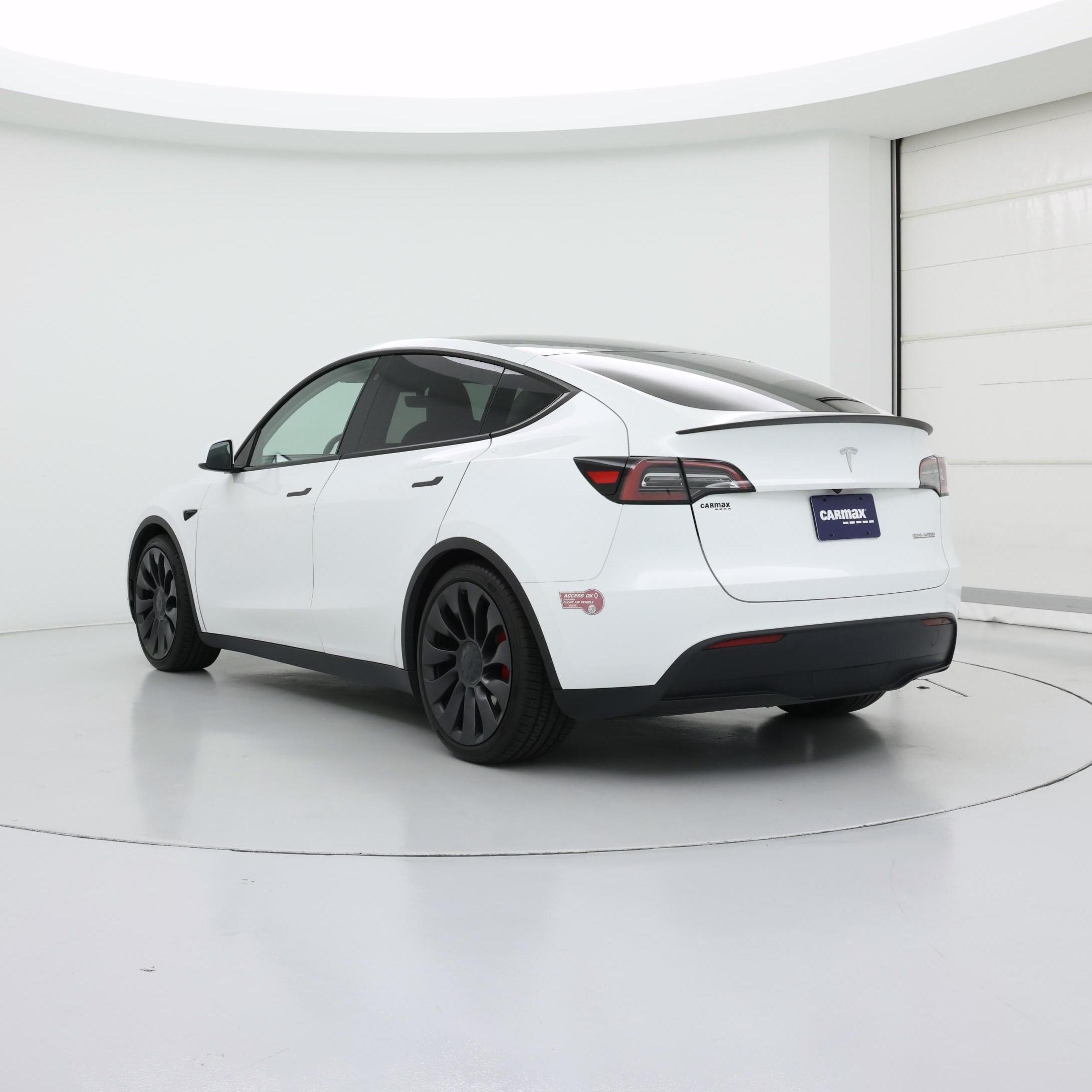 Thumbnail: 2023 Tesla Model Y - 2