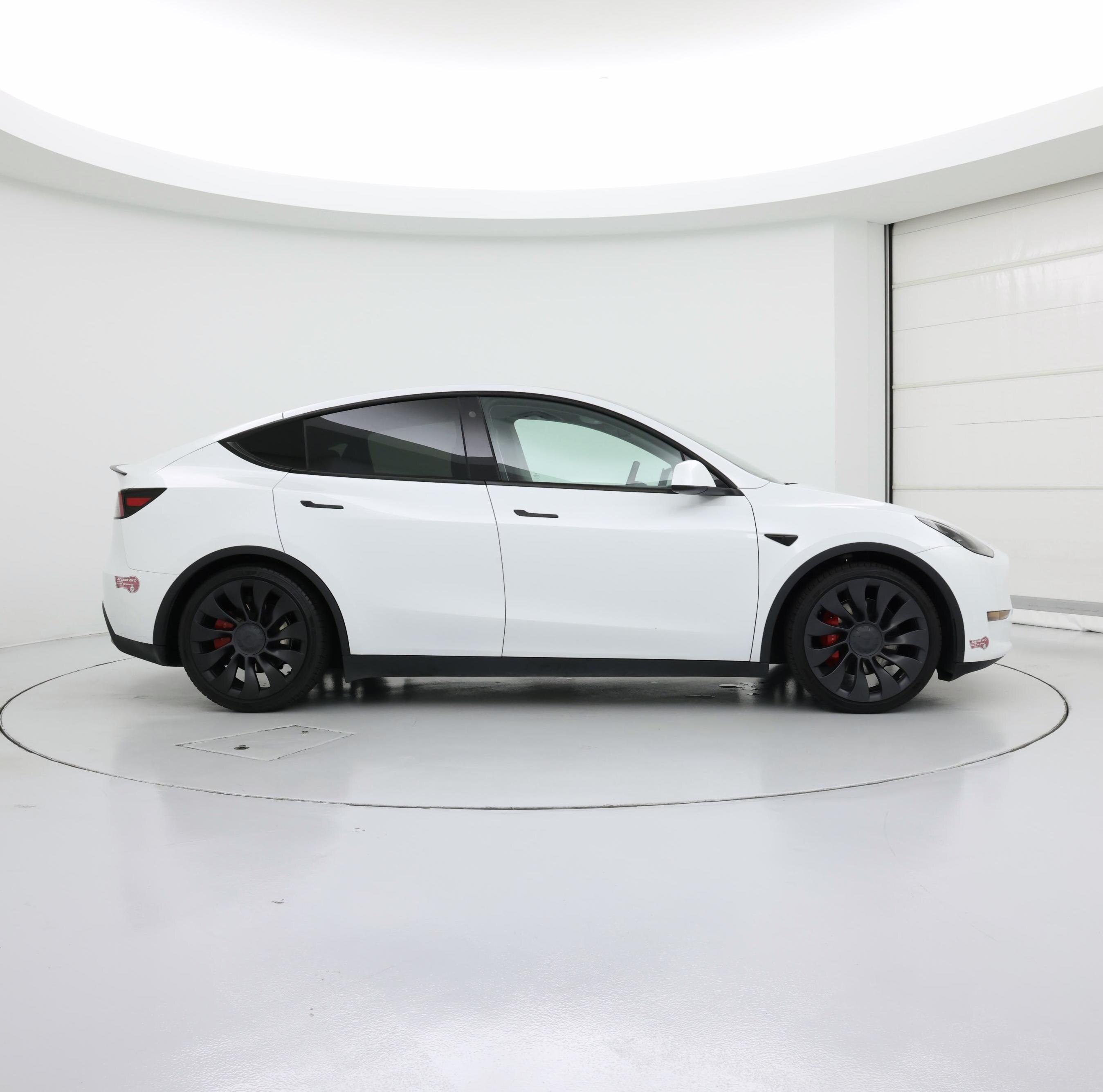 Thumbnail: 2023 Tesla Model Y - 7