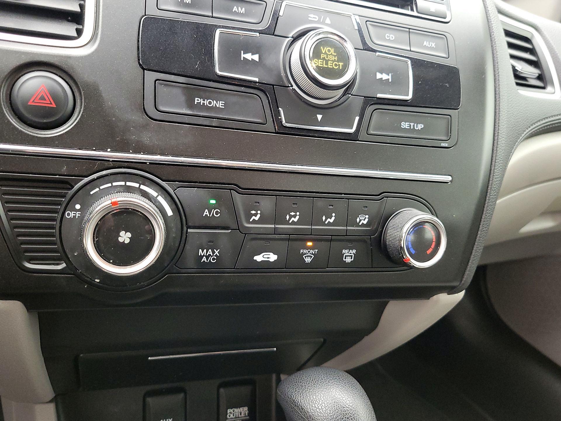 Thumbnail: 2015 Honda Civic - 16