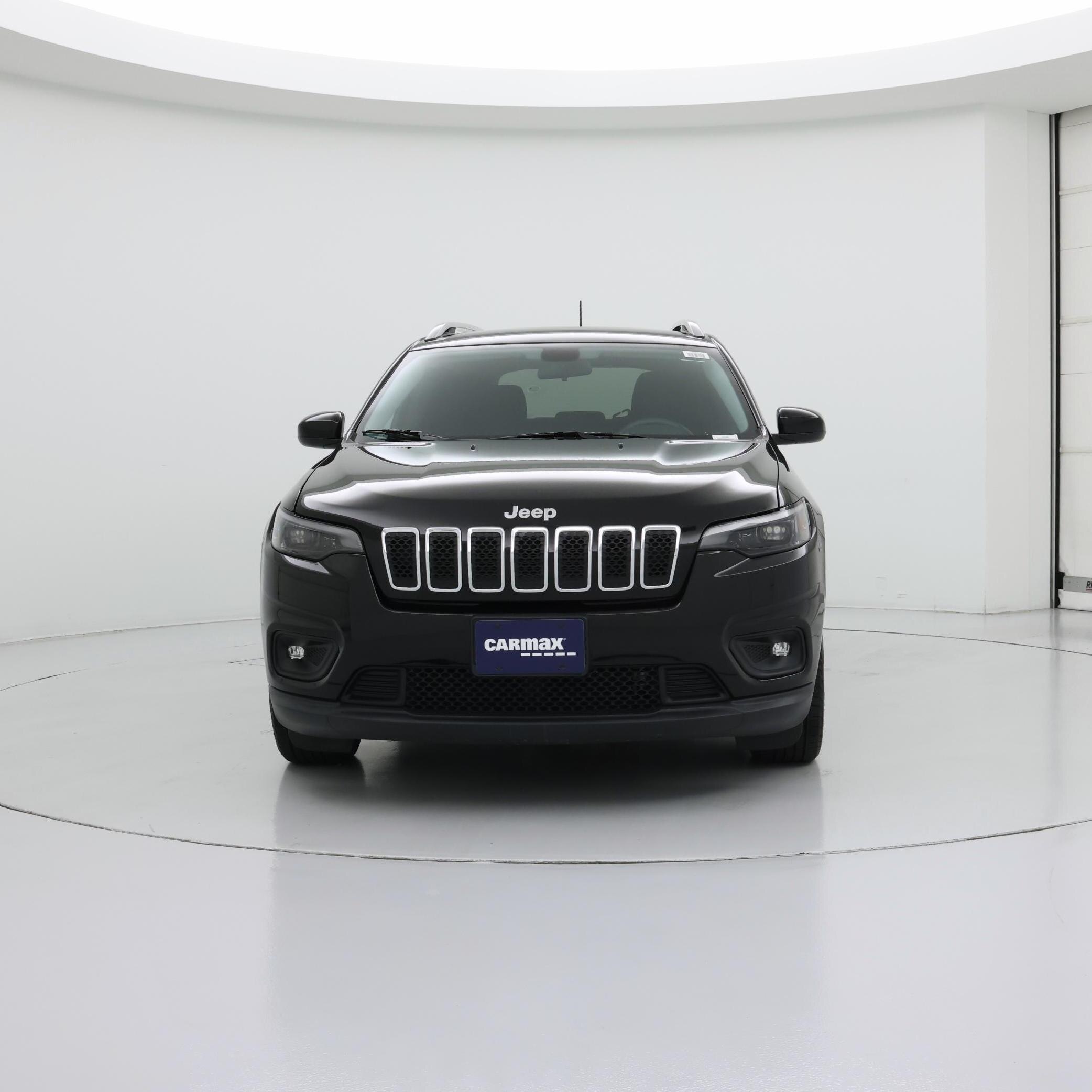 Thumbnail: 2019 Jeep Cherokee - 5
