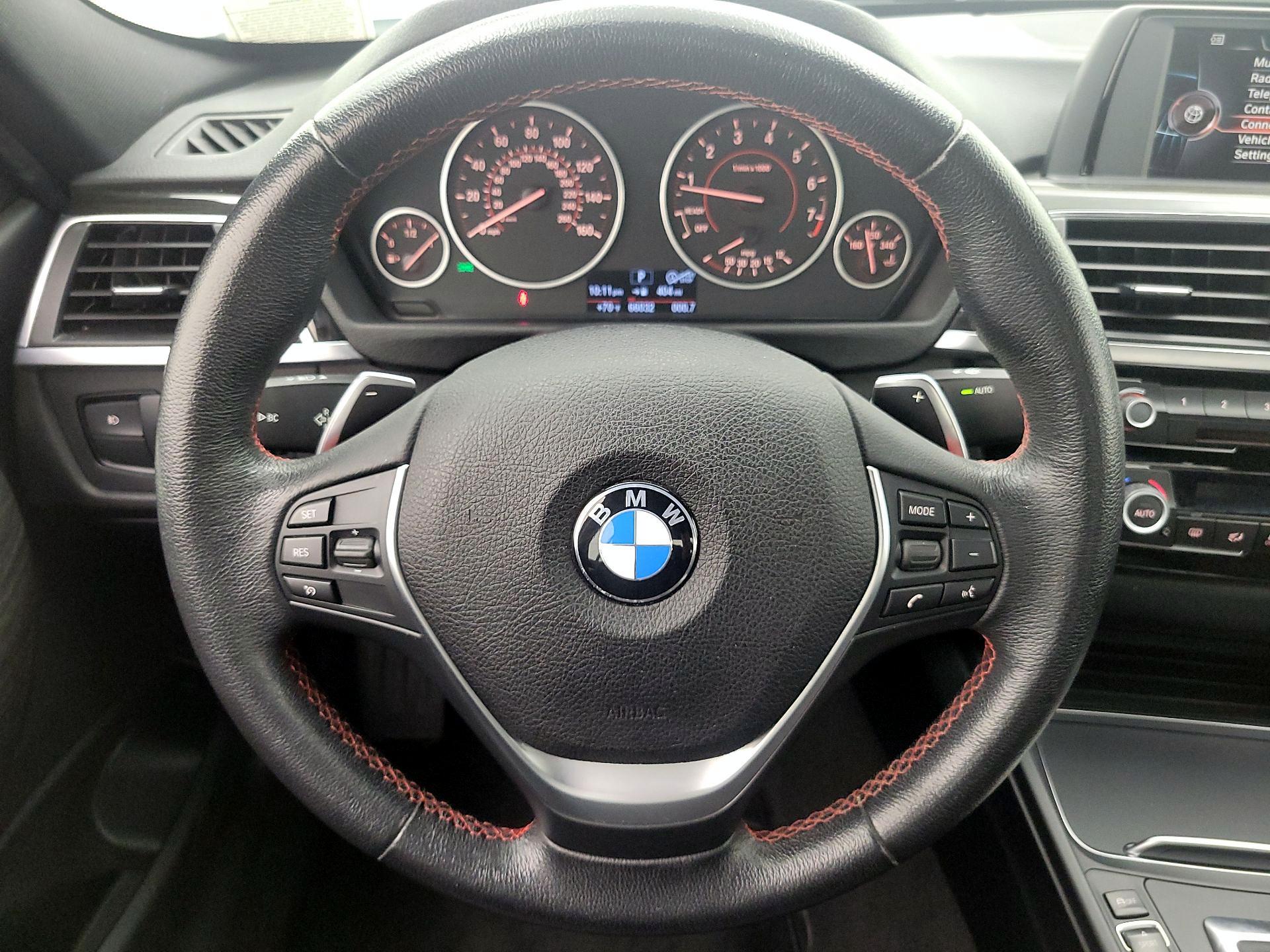 Thumbnail: 2017 BMW 3 Series - 10