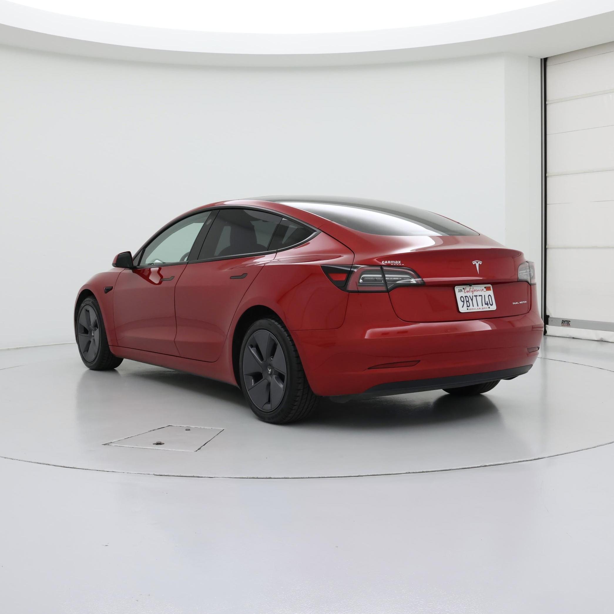 Thumbnail: 2022 Tesla Model 3 - 2