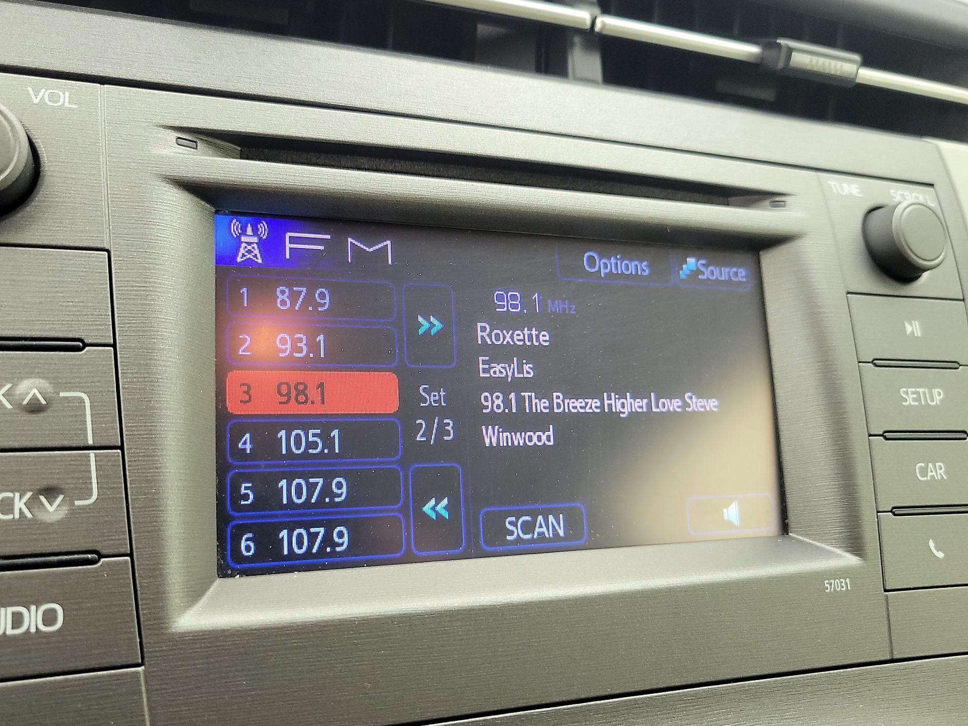 Thumbnail: 2015 Toyota Prius - 15