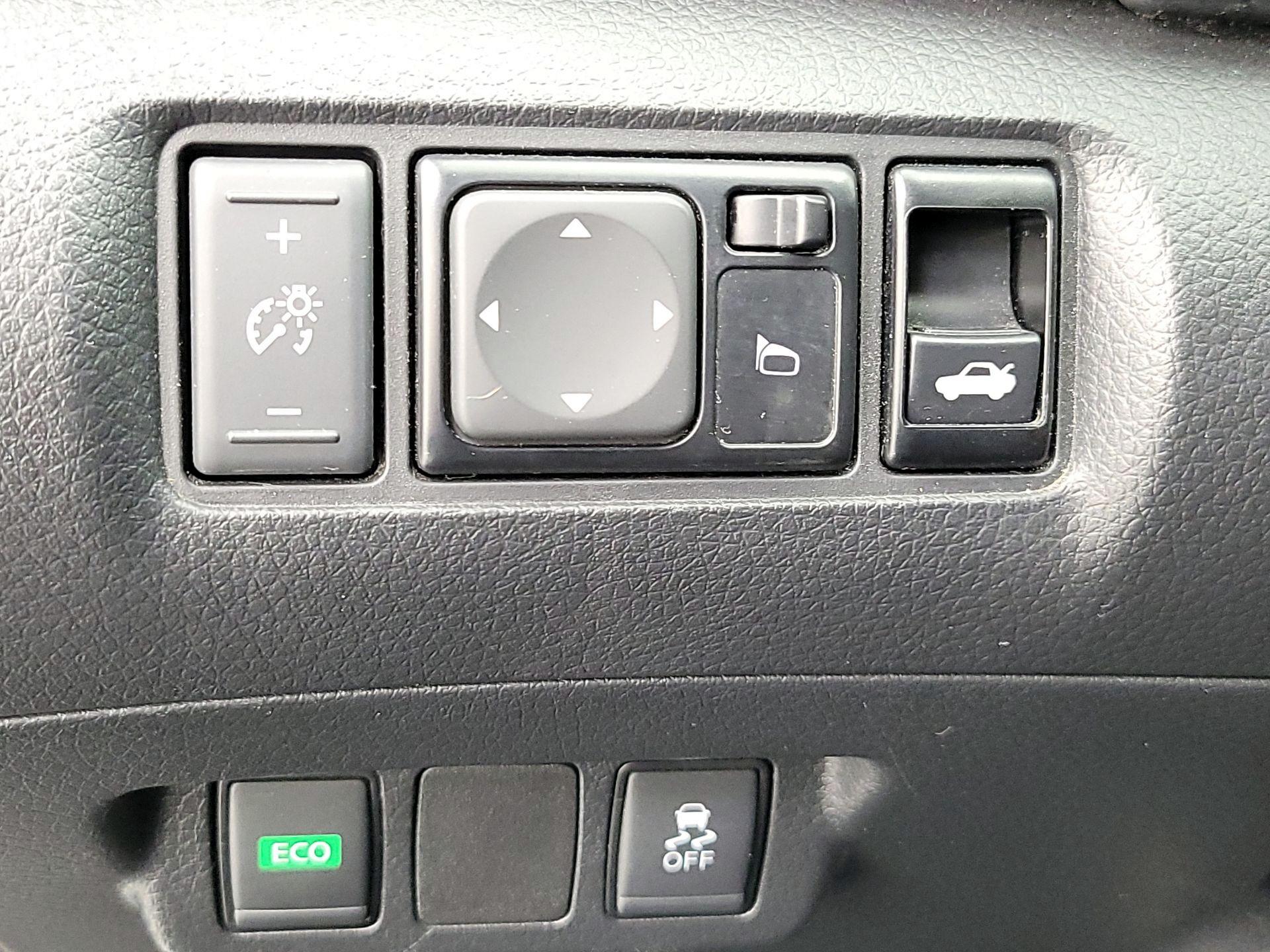 Thumbnail: 2019 Nissan Sentra - 13