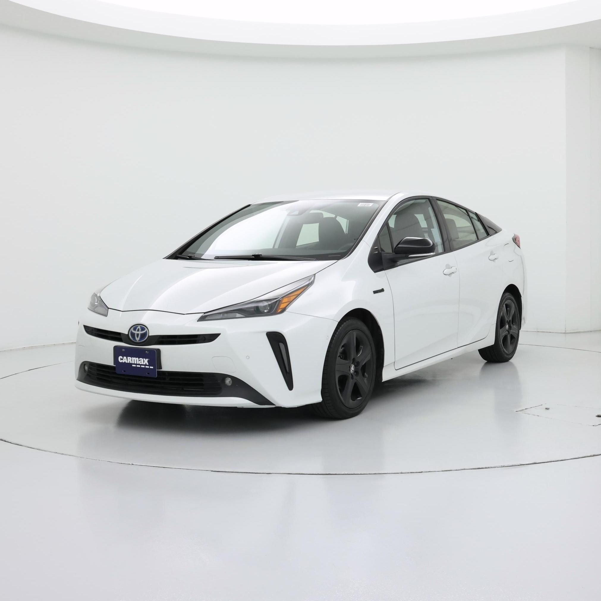 Thumbnail: 2021 Toyota Prius - 4