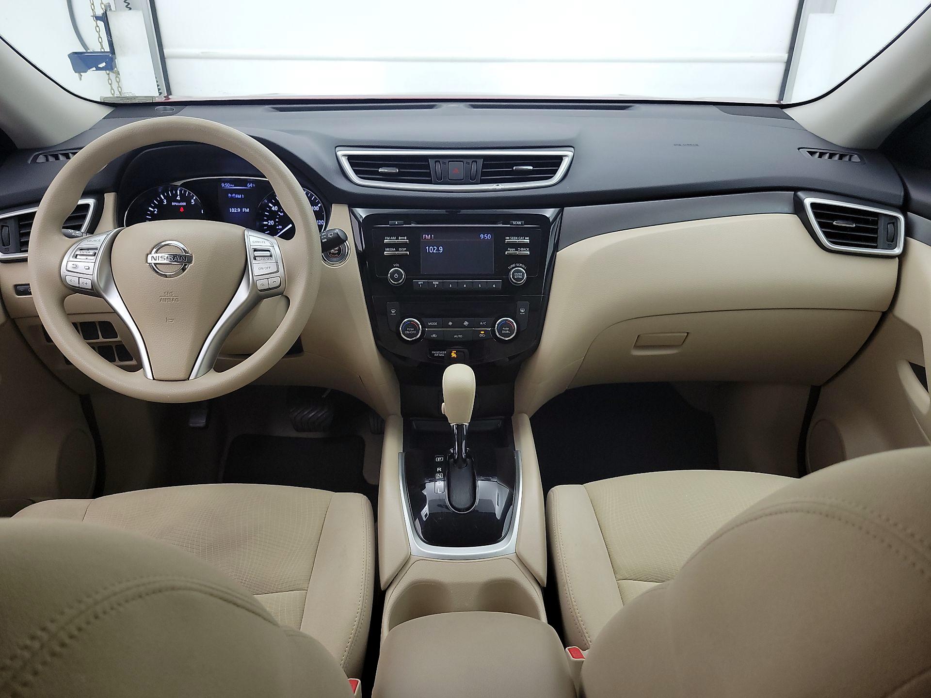 Thumbnail: 2015 Nissan Rogue - 9