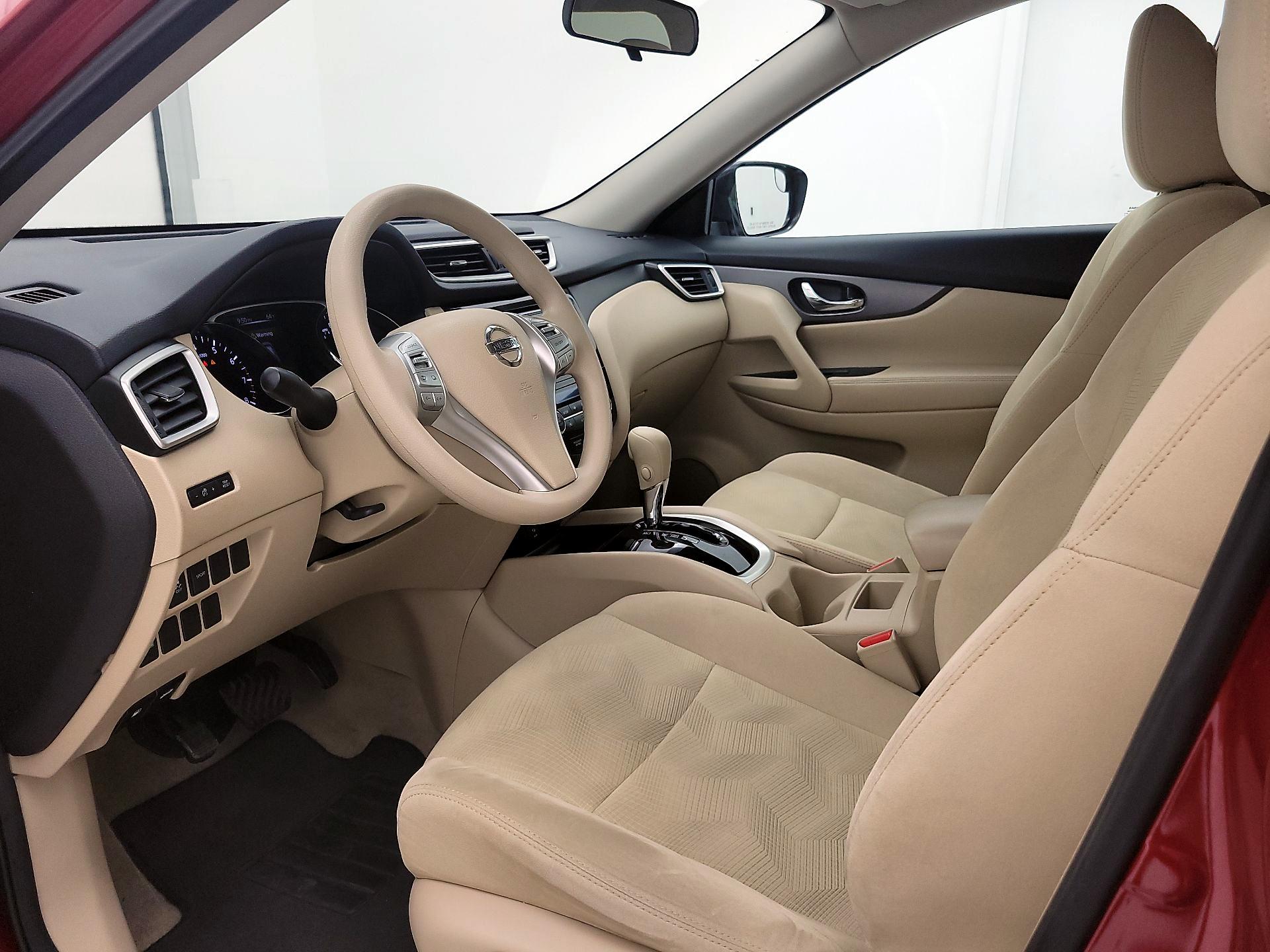 Thumbnail: 2015 Nissan Rogue - 11