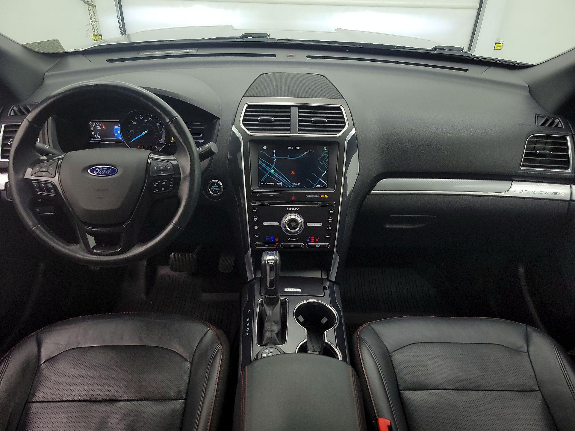 Thumbnail: 2017 Ford Explorer - 9