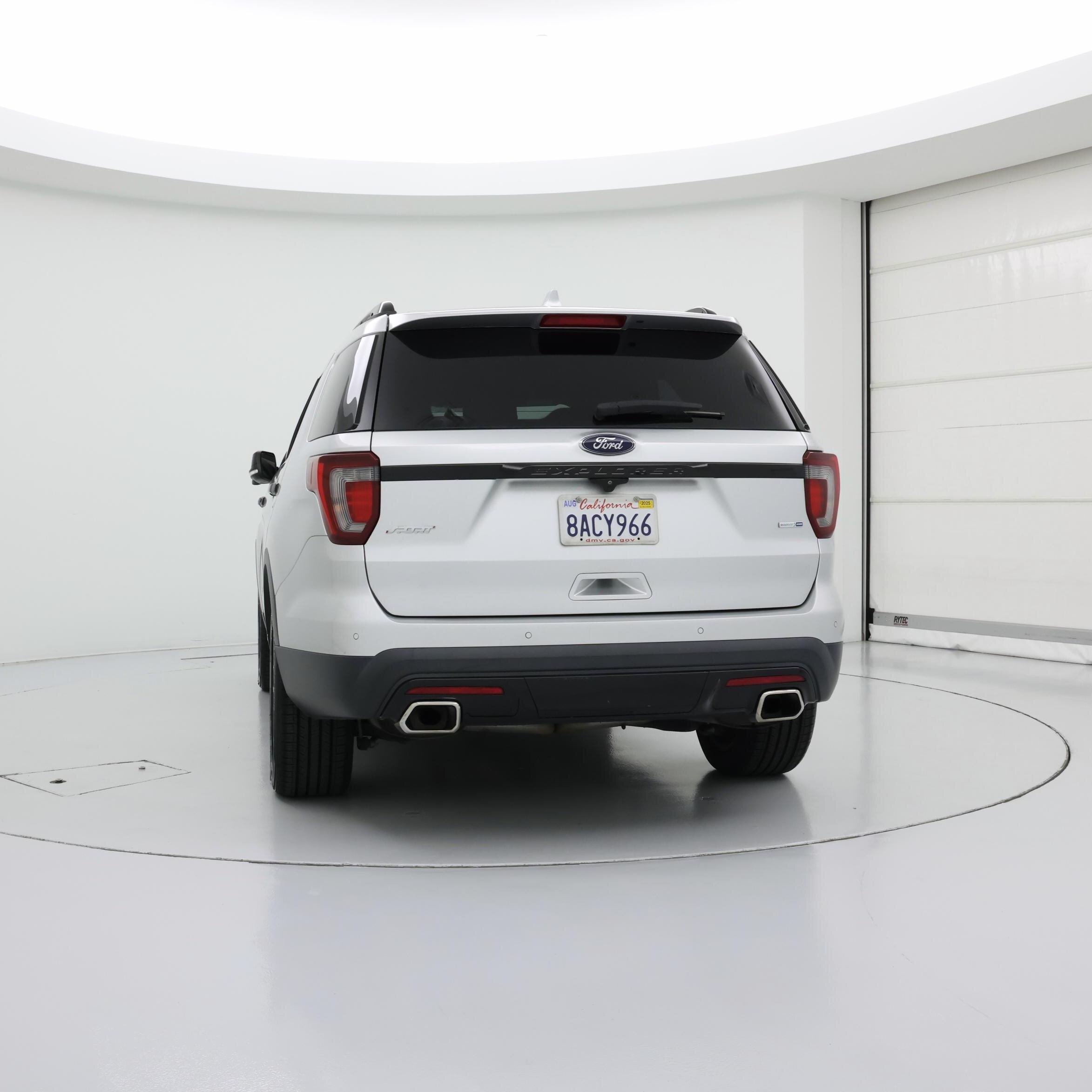 Thumbnail: 2017 Ford Explorer - 6