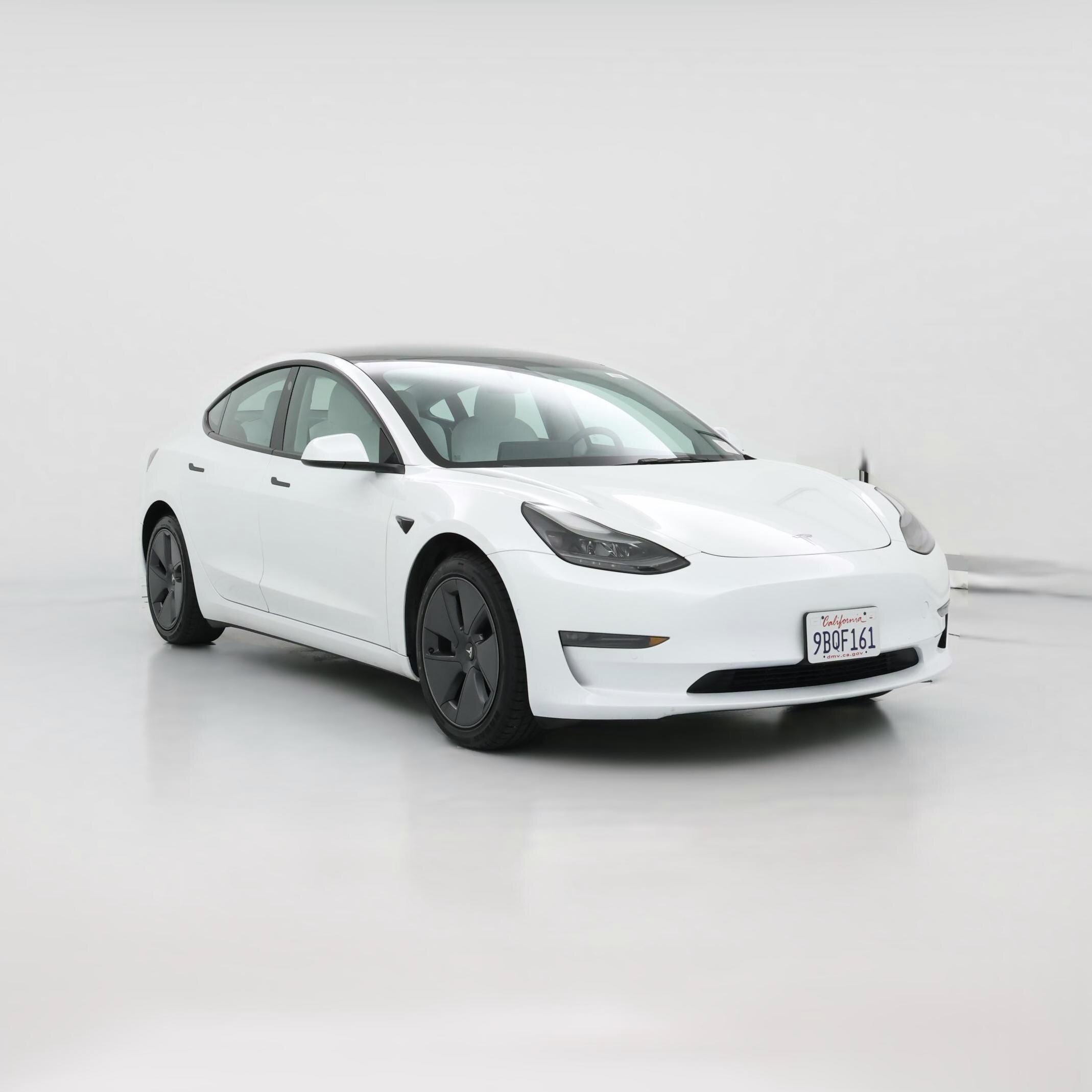 Thumbnail: 2022 Tesla Model 3 - 1
