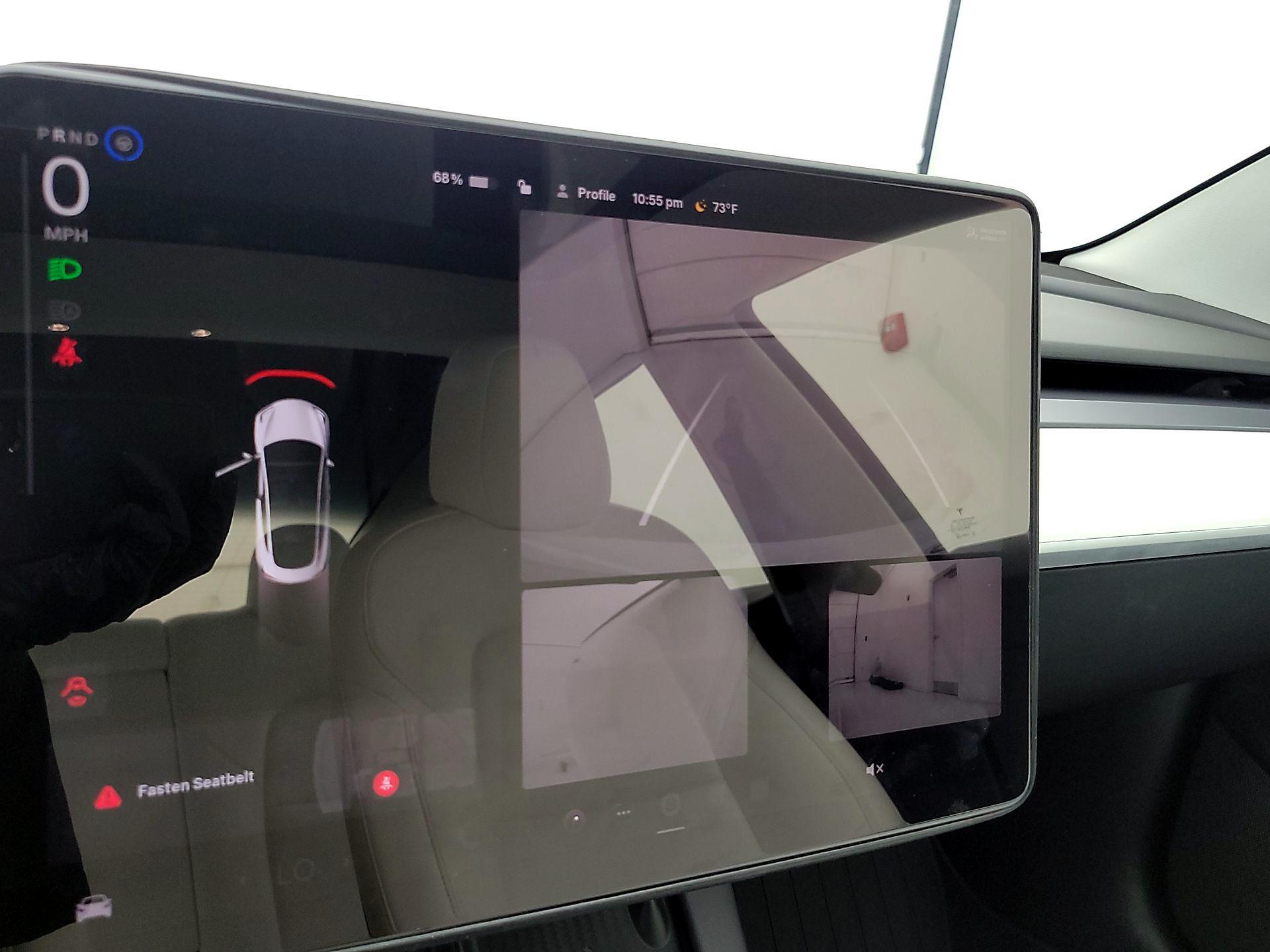 Thumbnail: 2022 Tesla Model 3 - 14