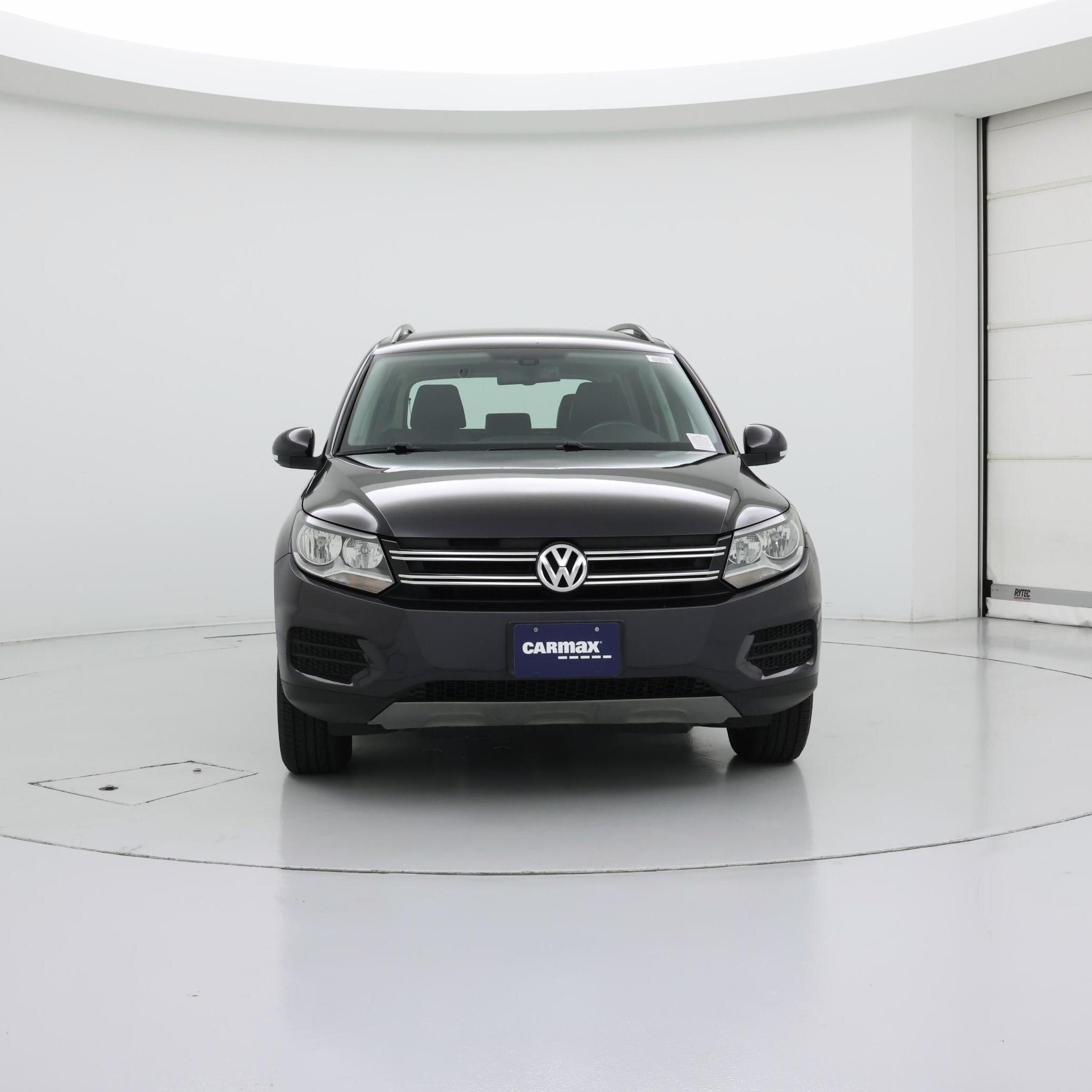 Thumbnail: 2016 Volkswagen Tiguan - 5