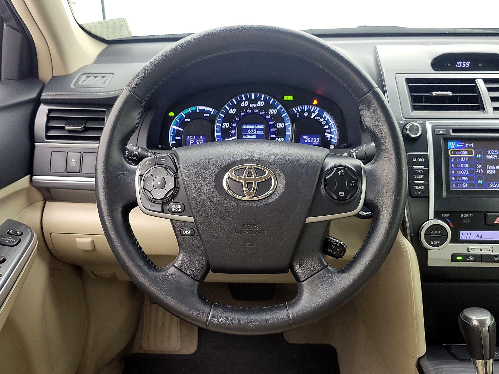 Thumbnail: 2014 Toyota Camry - 10