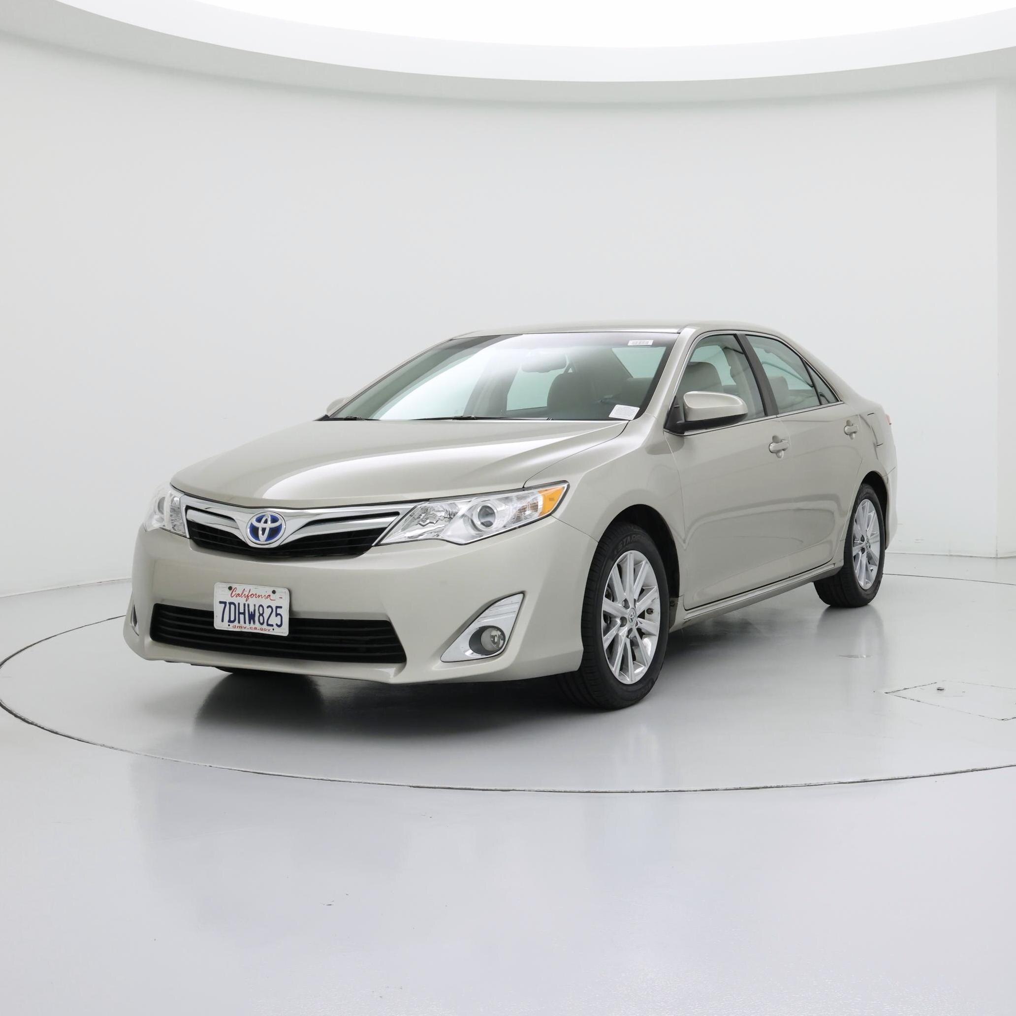 Thumbnail: 2014 Toyota Camry - 4