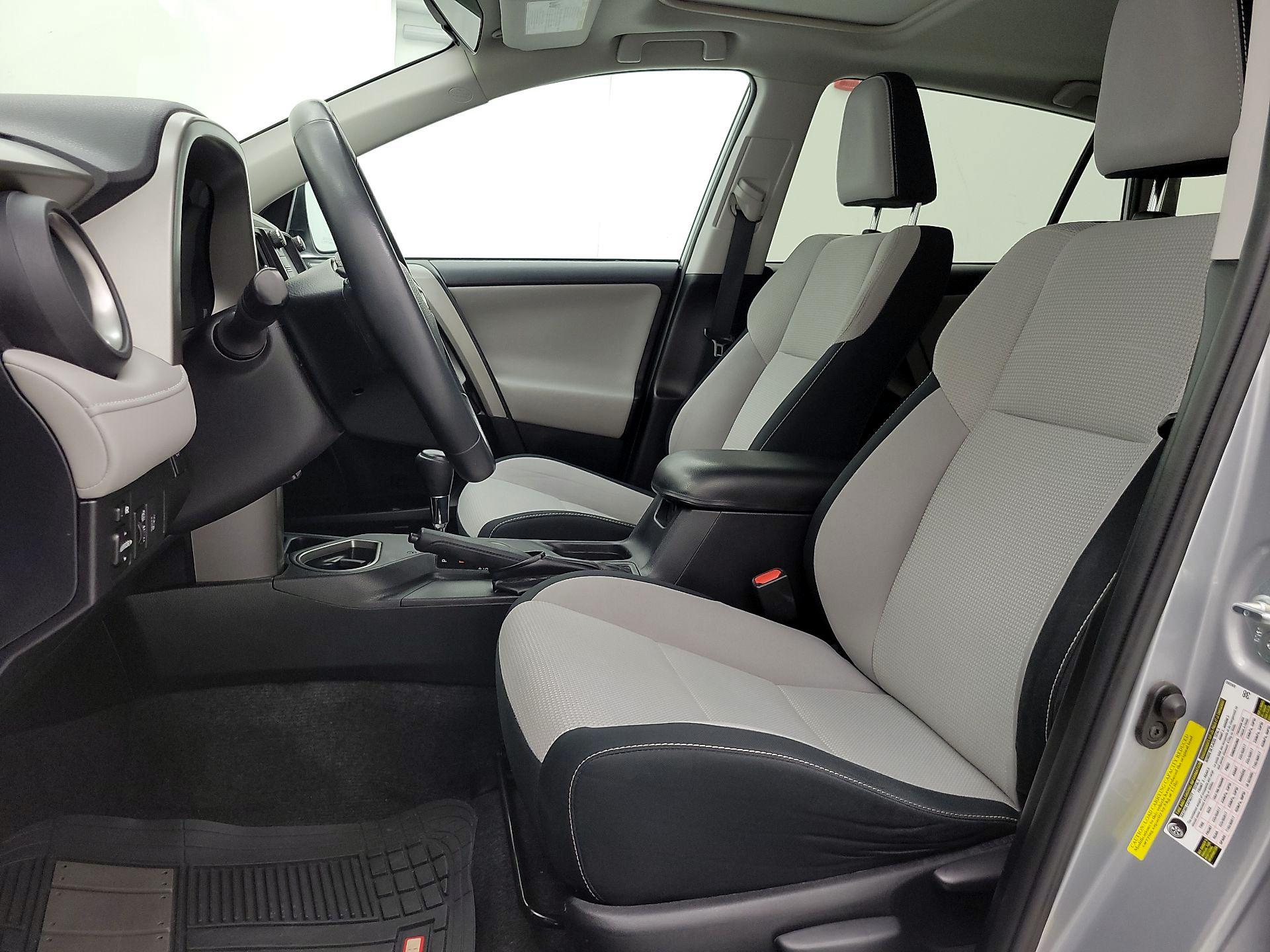 Thumbnail: 2017 Toyota RAV4 - 11