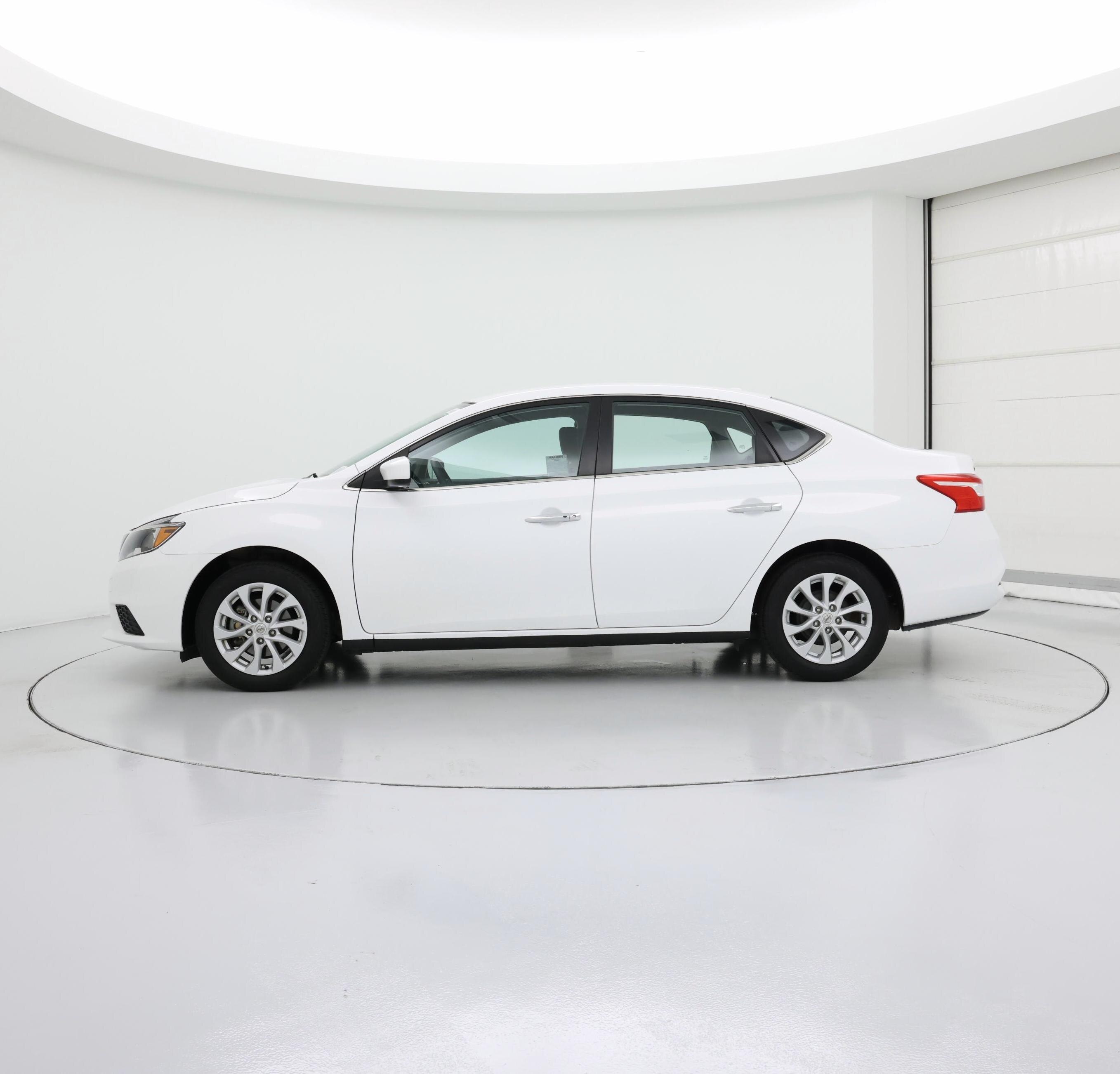 Thumbnail: 2019 Nissan Sentra - 3