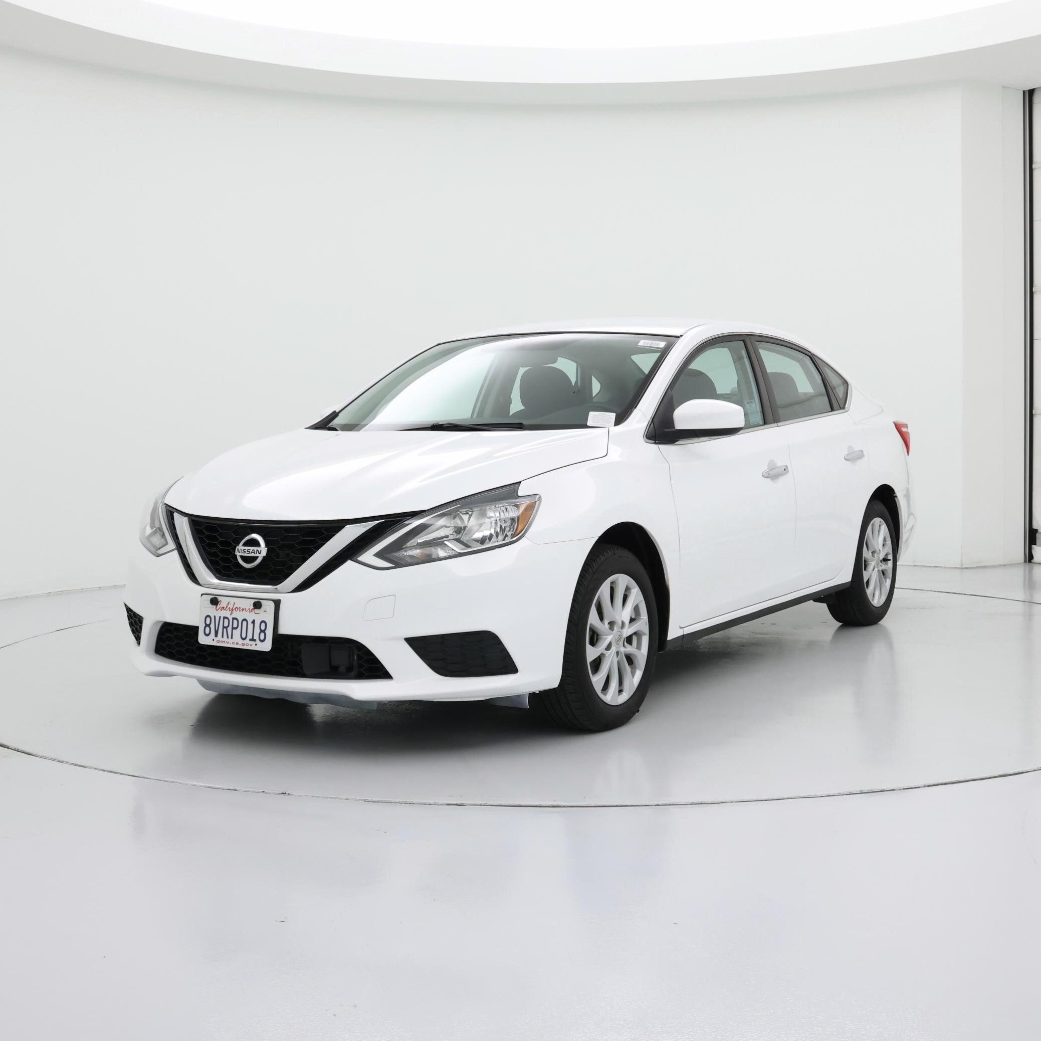 Thumbnail: 2019 Nissan Sentra - 4
