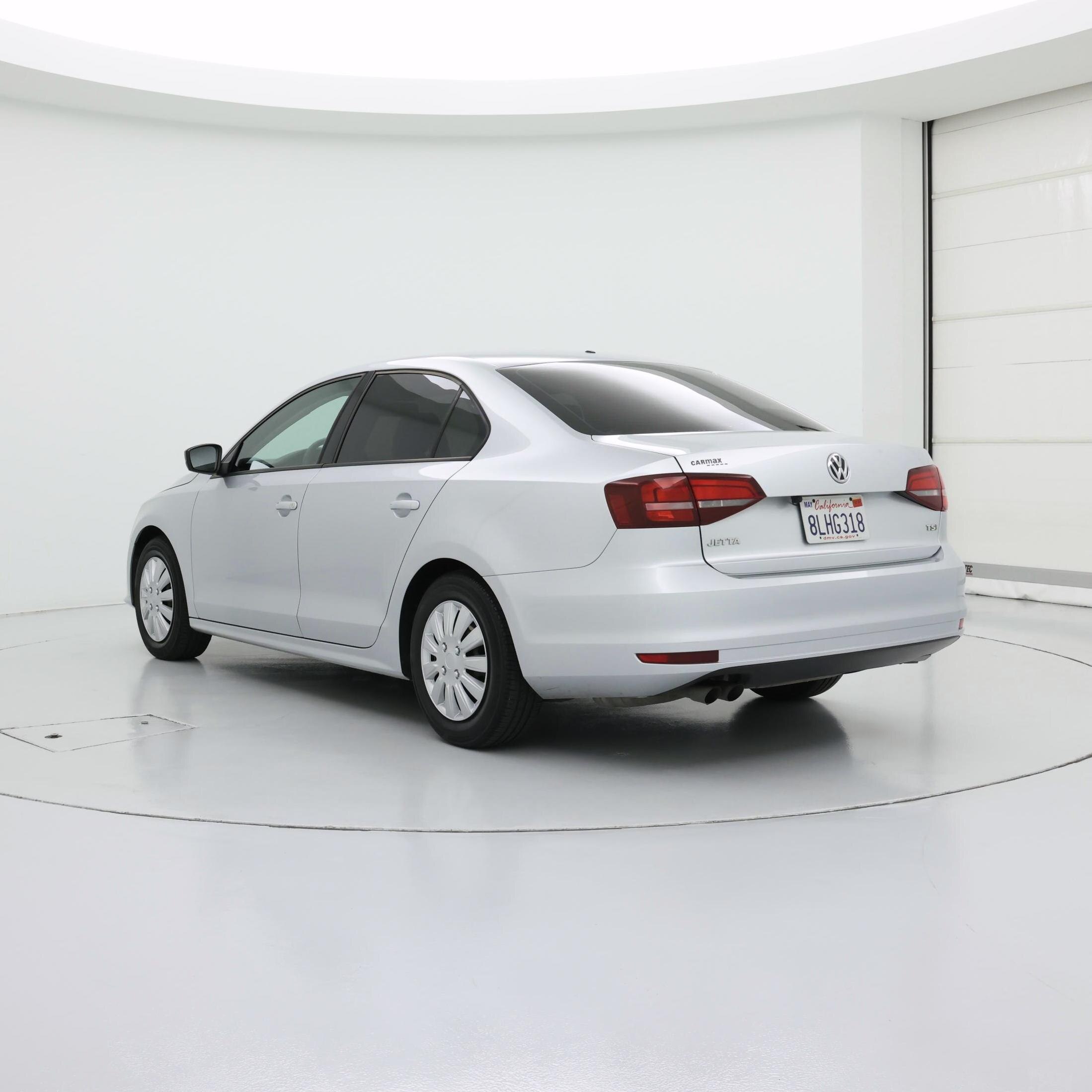 Thumbnail: 2016 Volkswagen Jetta - 2