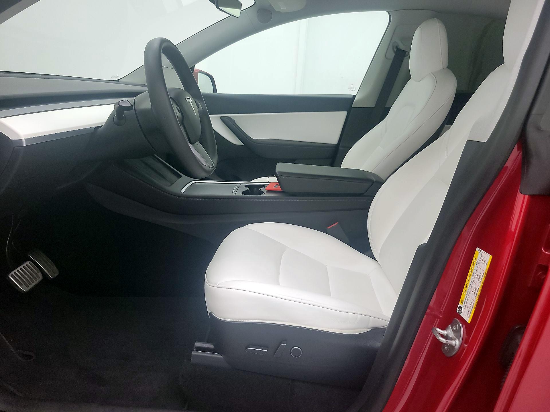Thumbnail: 2021 Tesla Model Y - 11