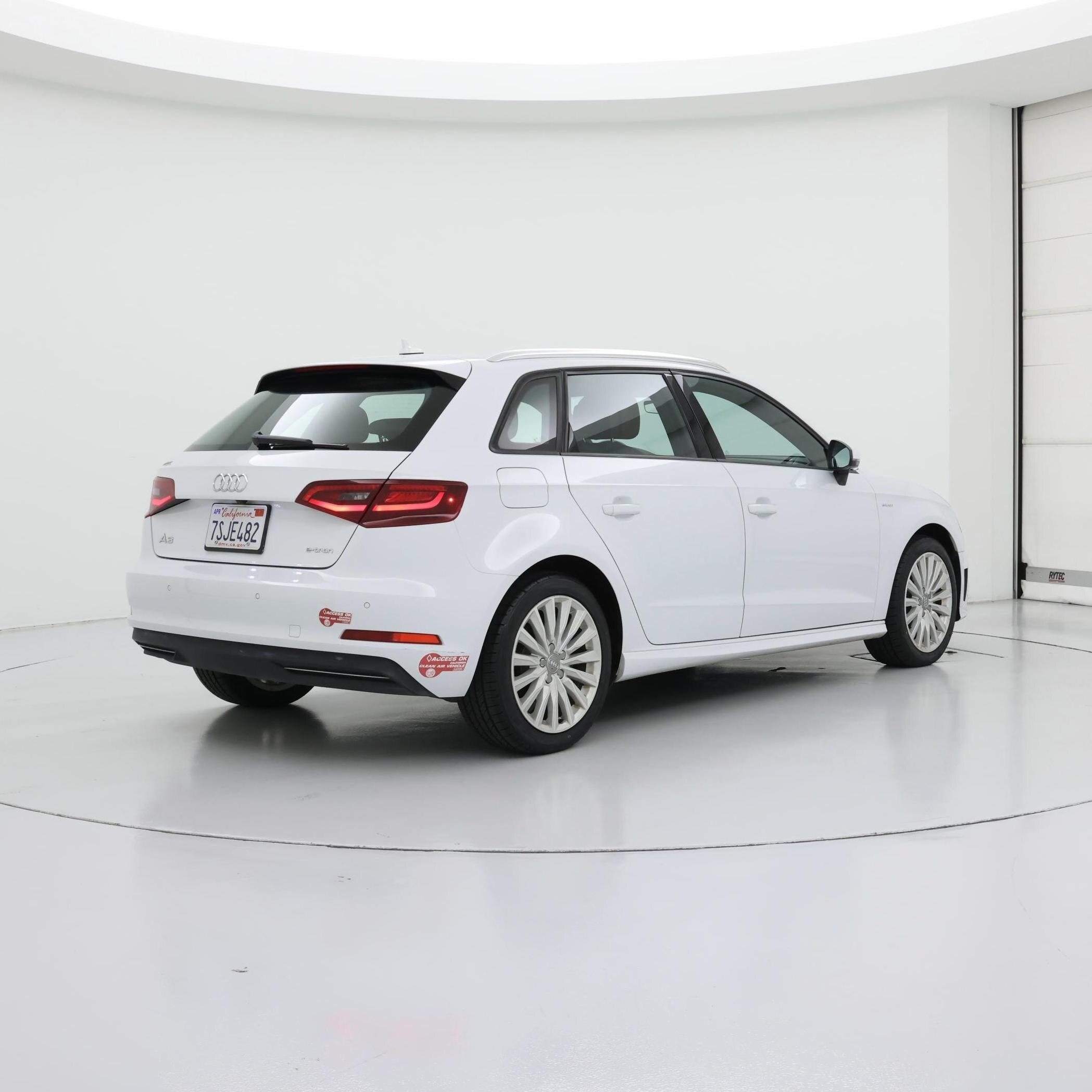Thumbnail: 2016 Audi A3 - 8