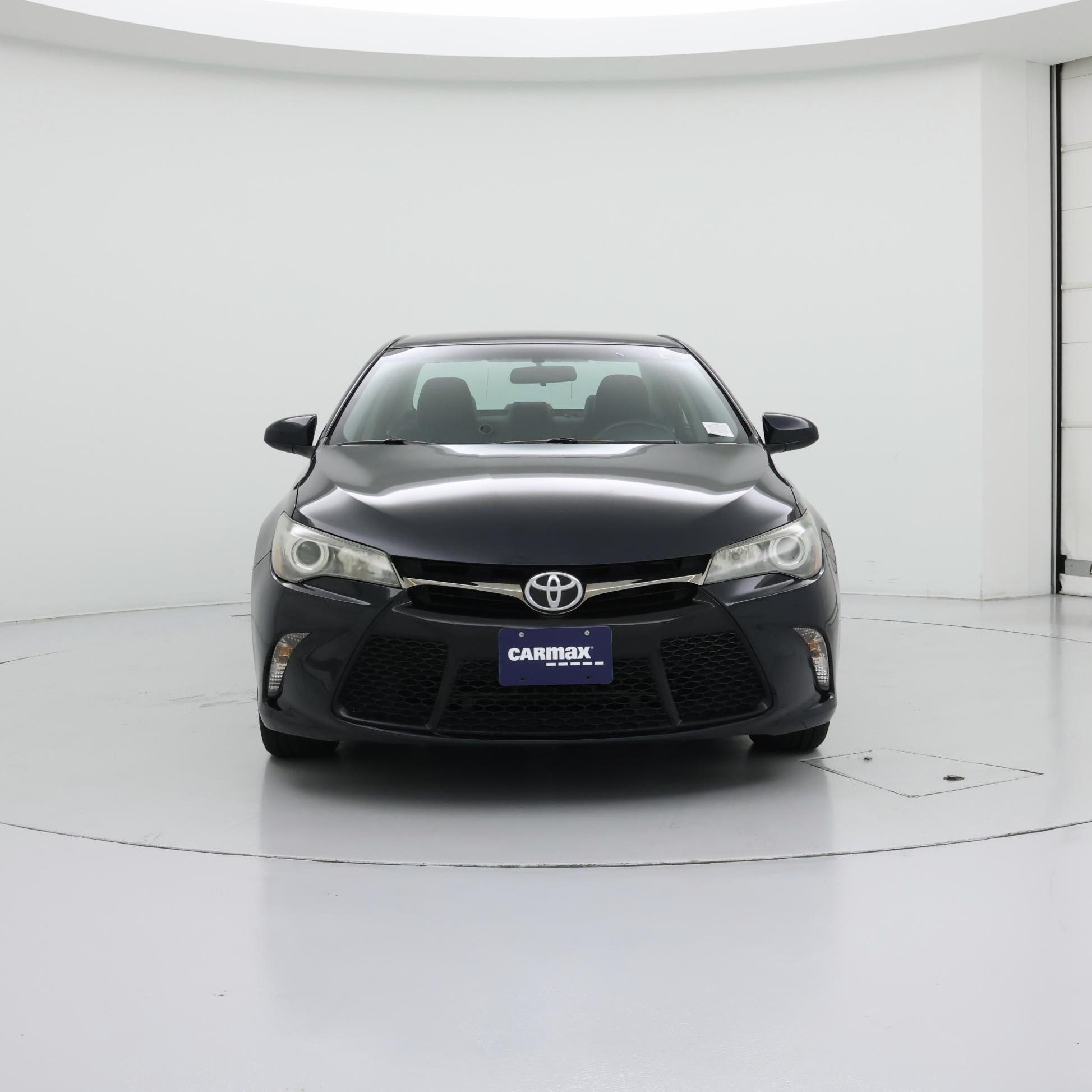 Thumbnail: 2015 Toyota Camry - 5