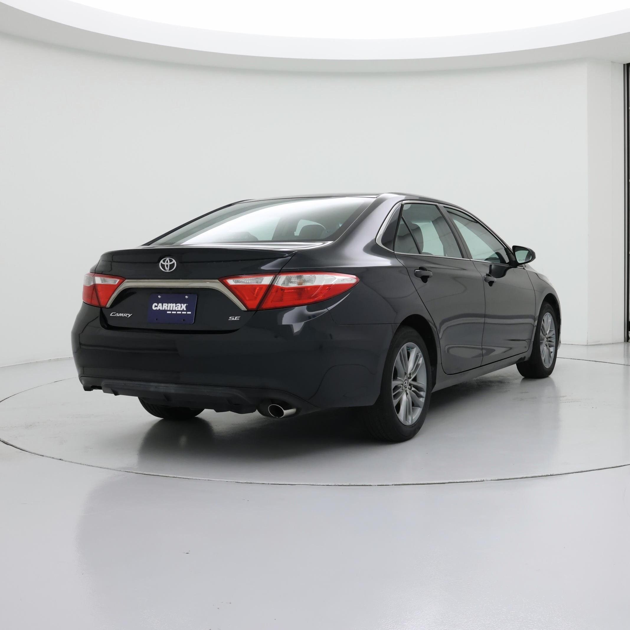 Thumbnail: 2015 Toyota Camry - 8