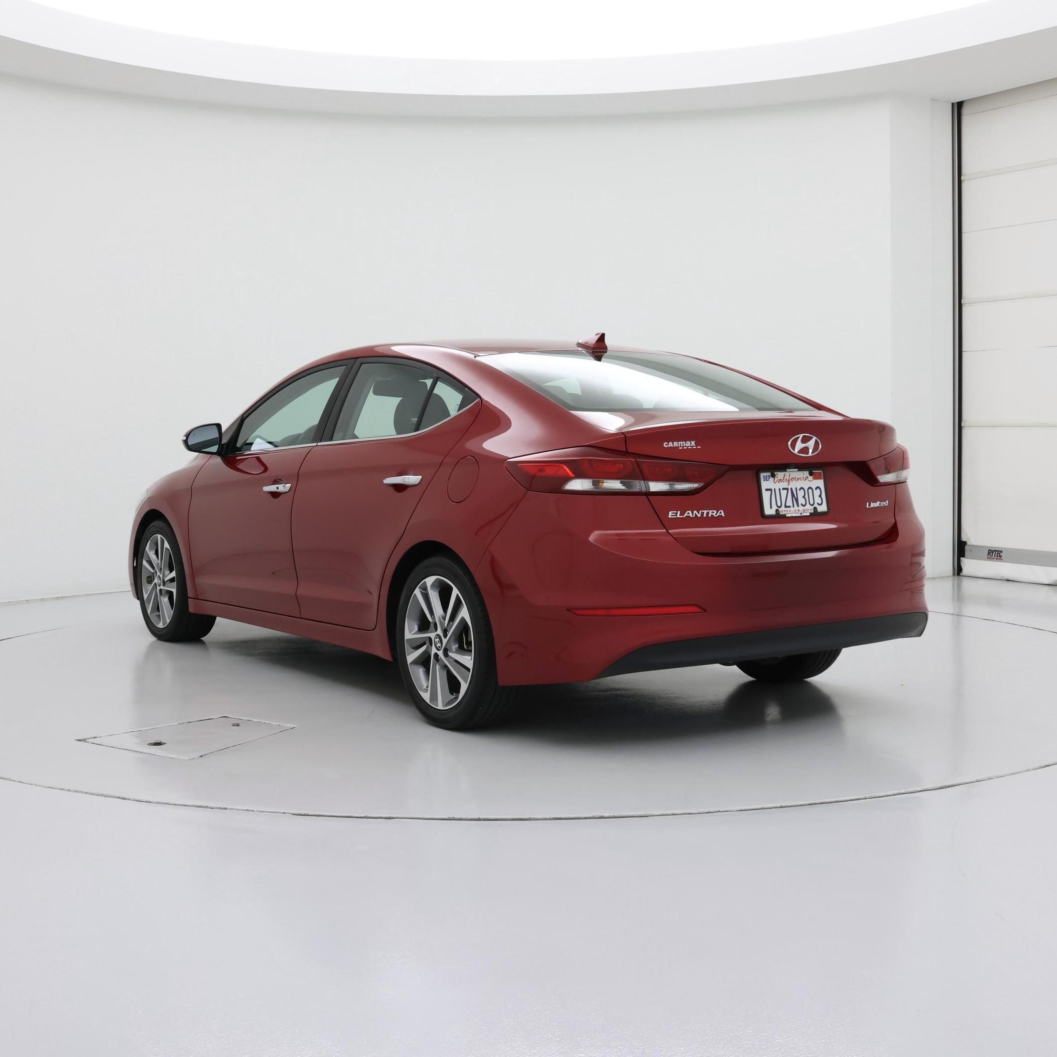 Thumbnail: 2017 Hyundai Elantra - 2
