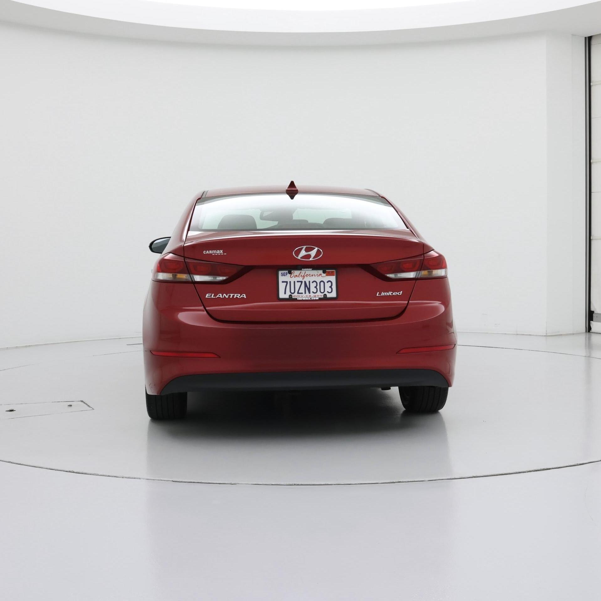 Thumbnail: 2017 Hyundai Elantra - 6