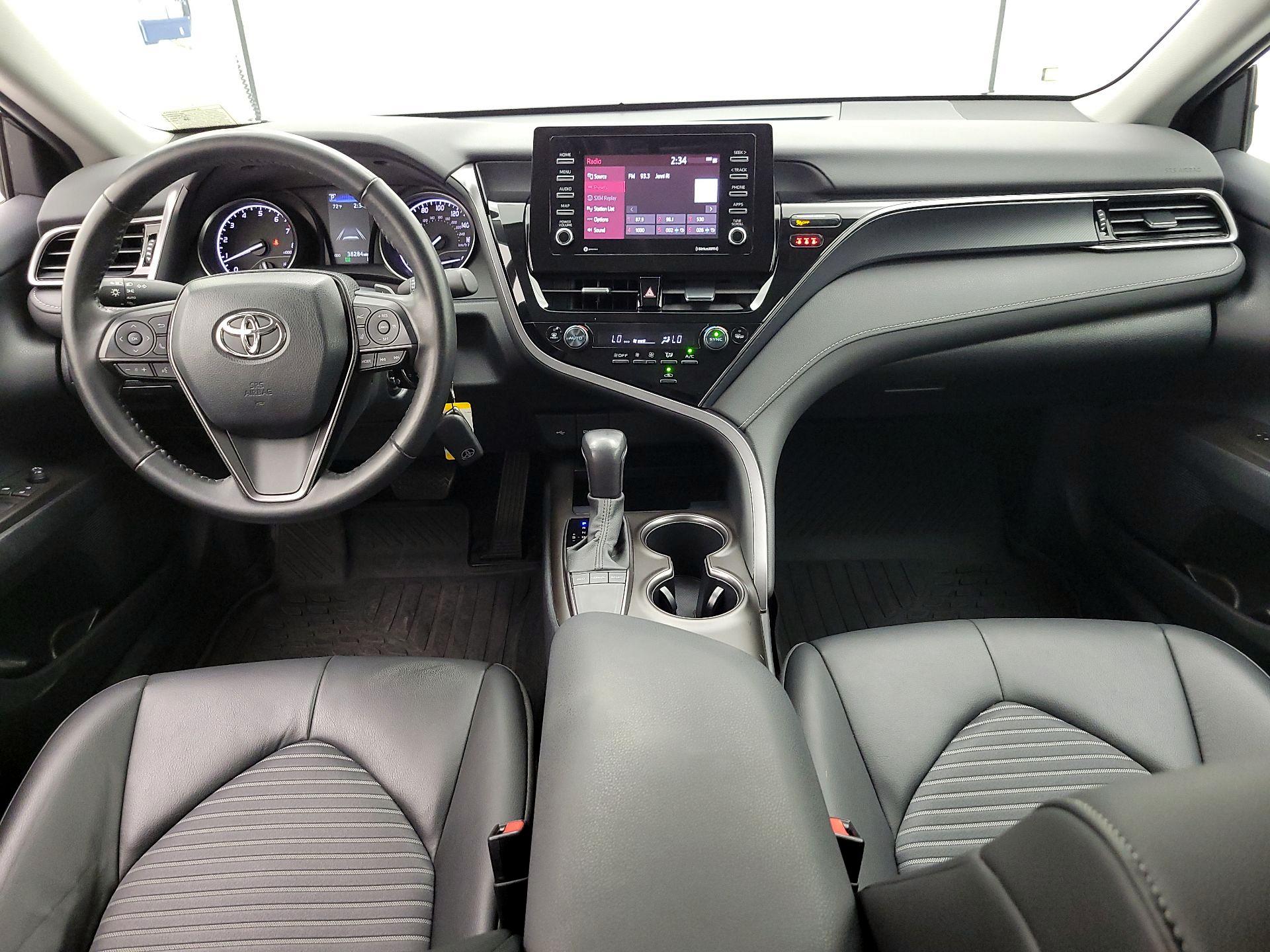 Thumbnail: 2023 Toyota Camry - 9