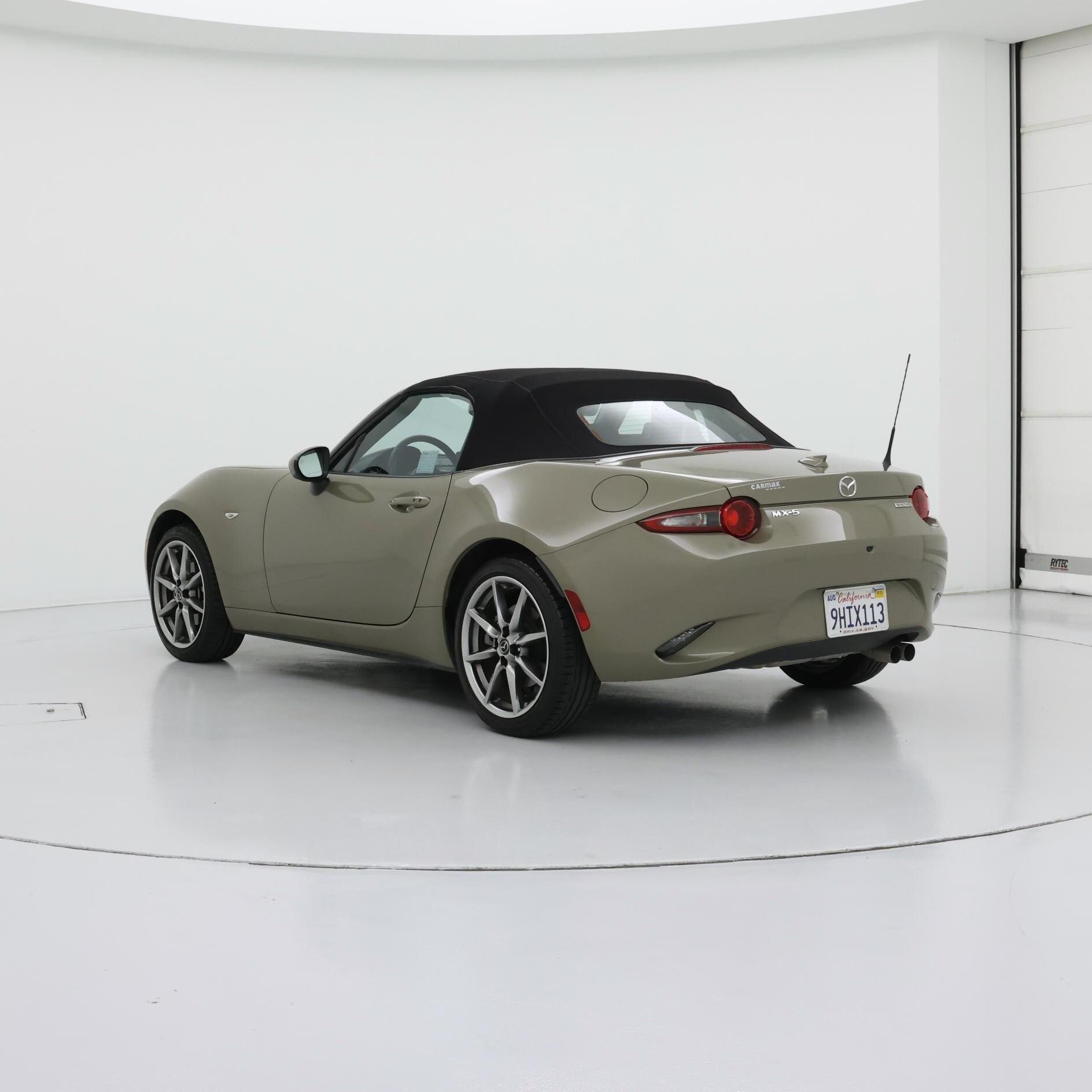 Thumbnail: 2023 Mazda MX-5 Miata - 2