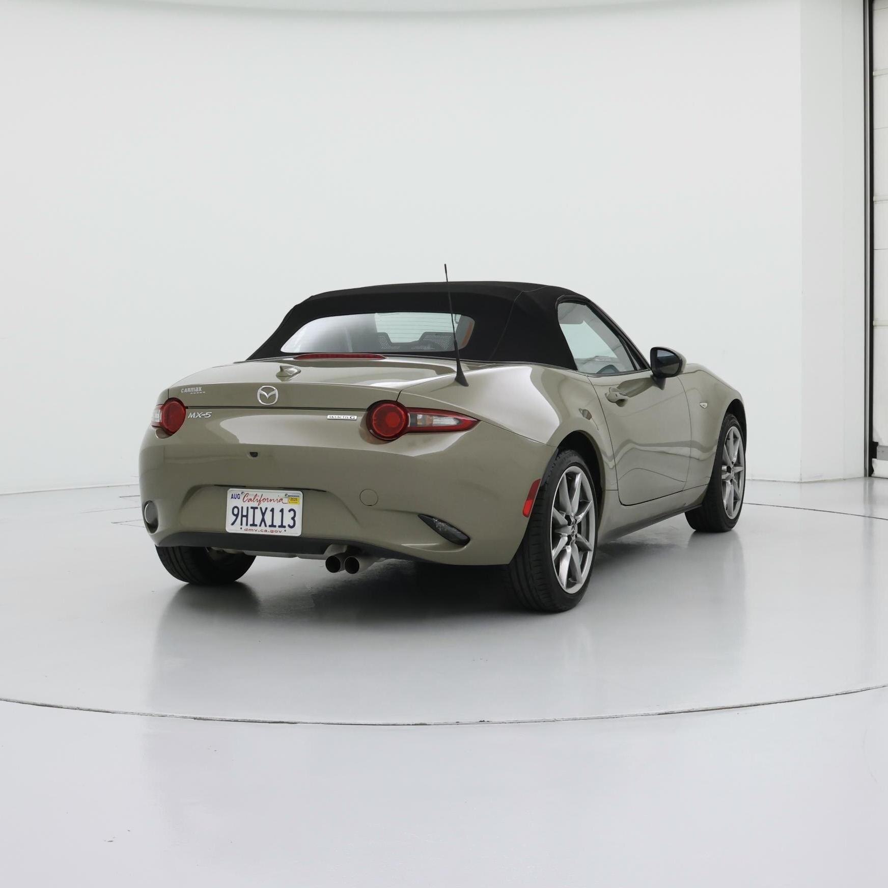 Thumbnail: 2023 Mazda MX-5 Miata - 8