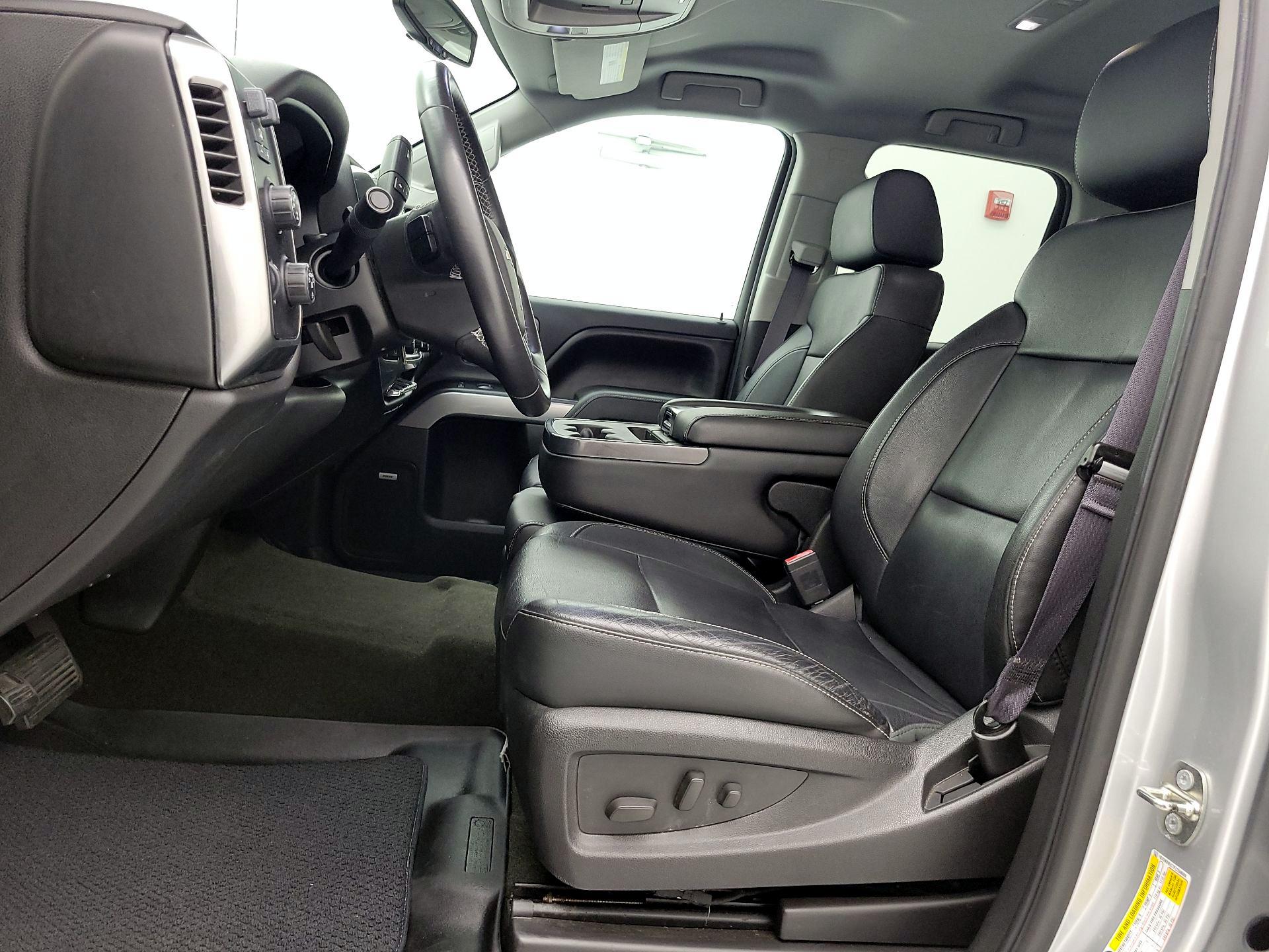Thumbnail: 2015 Chevrolet Silverado 1500 - 11