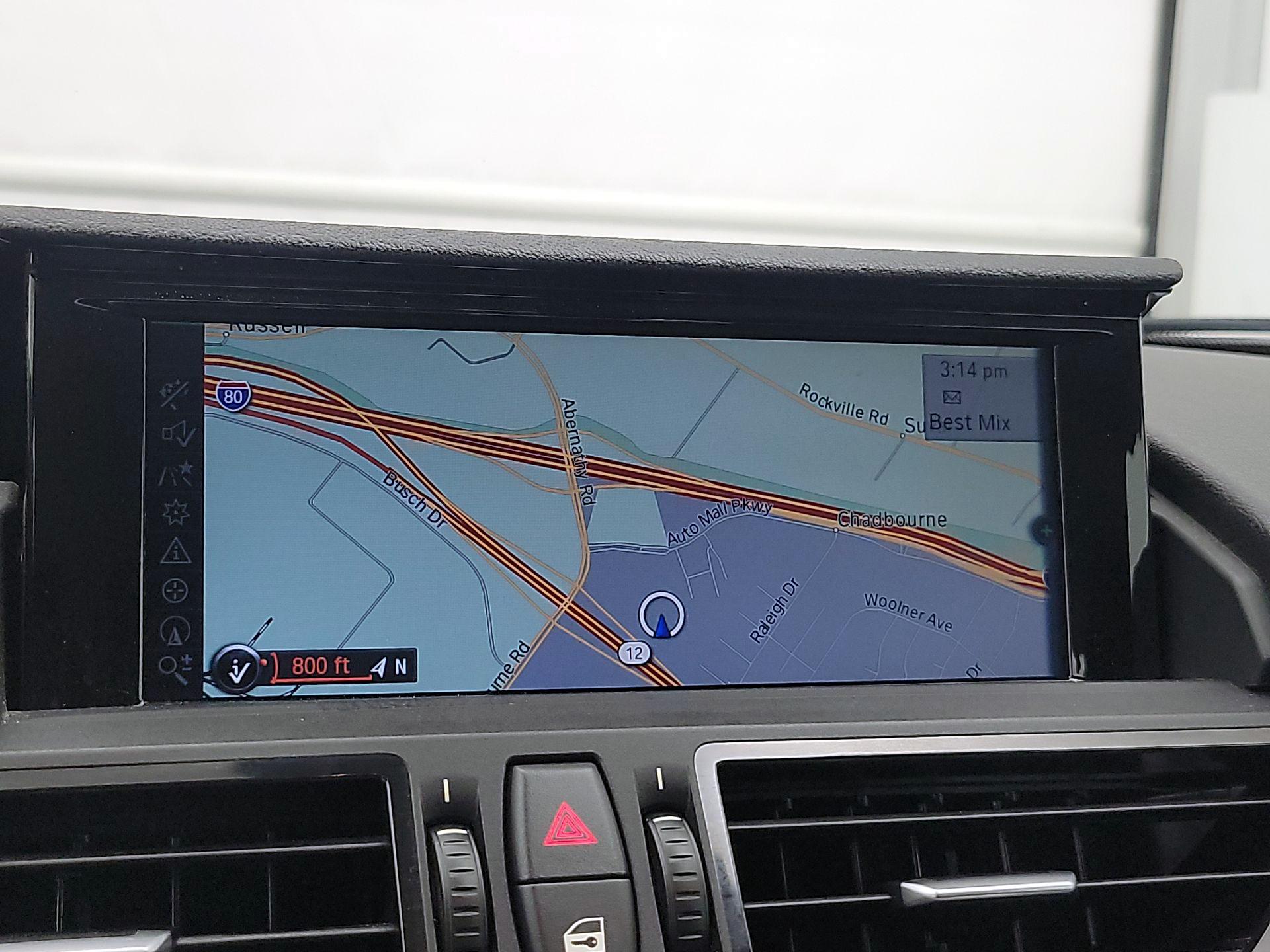 Thumbnail: 2015 BMW Z4 - 14