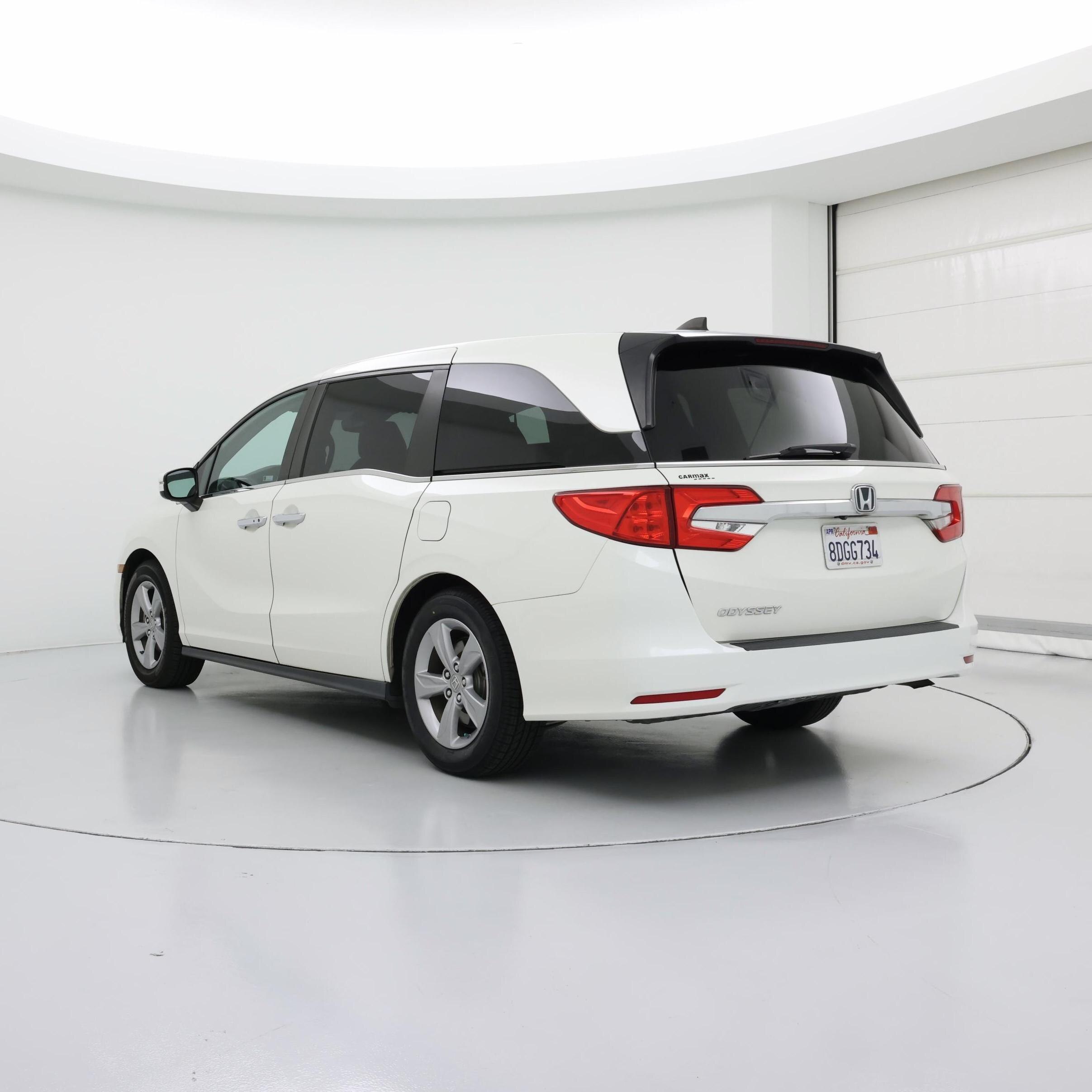 Thumbnail: 2018 Honda Odyssey - 2