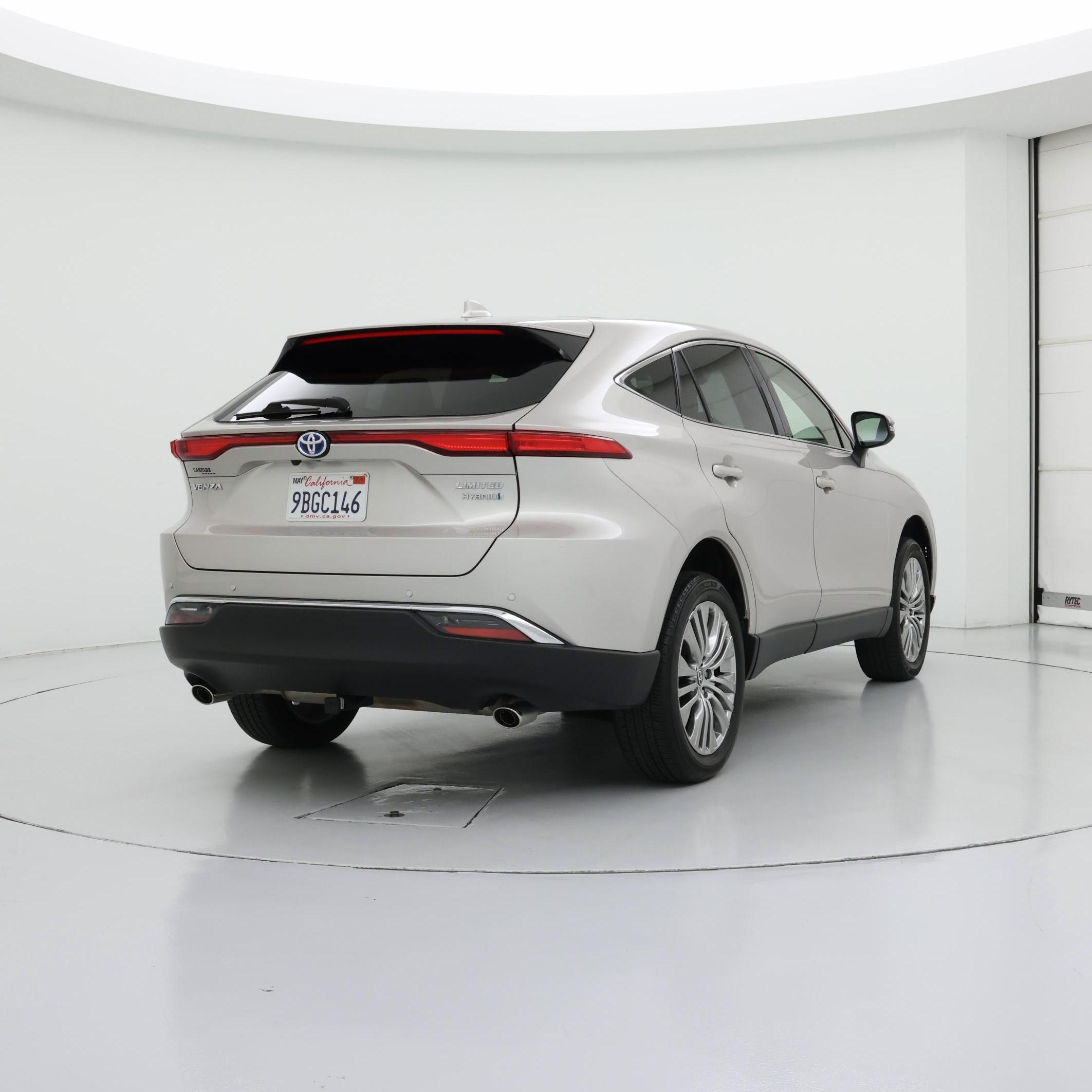Thumbnail: 2022 Toyota Venza - 8