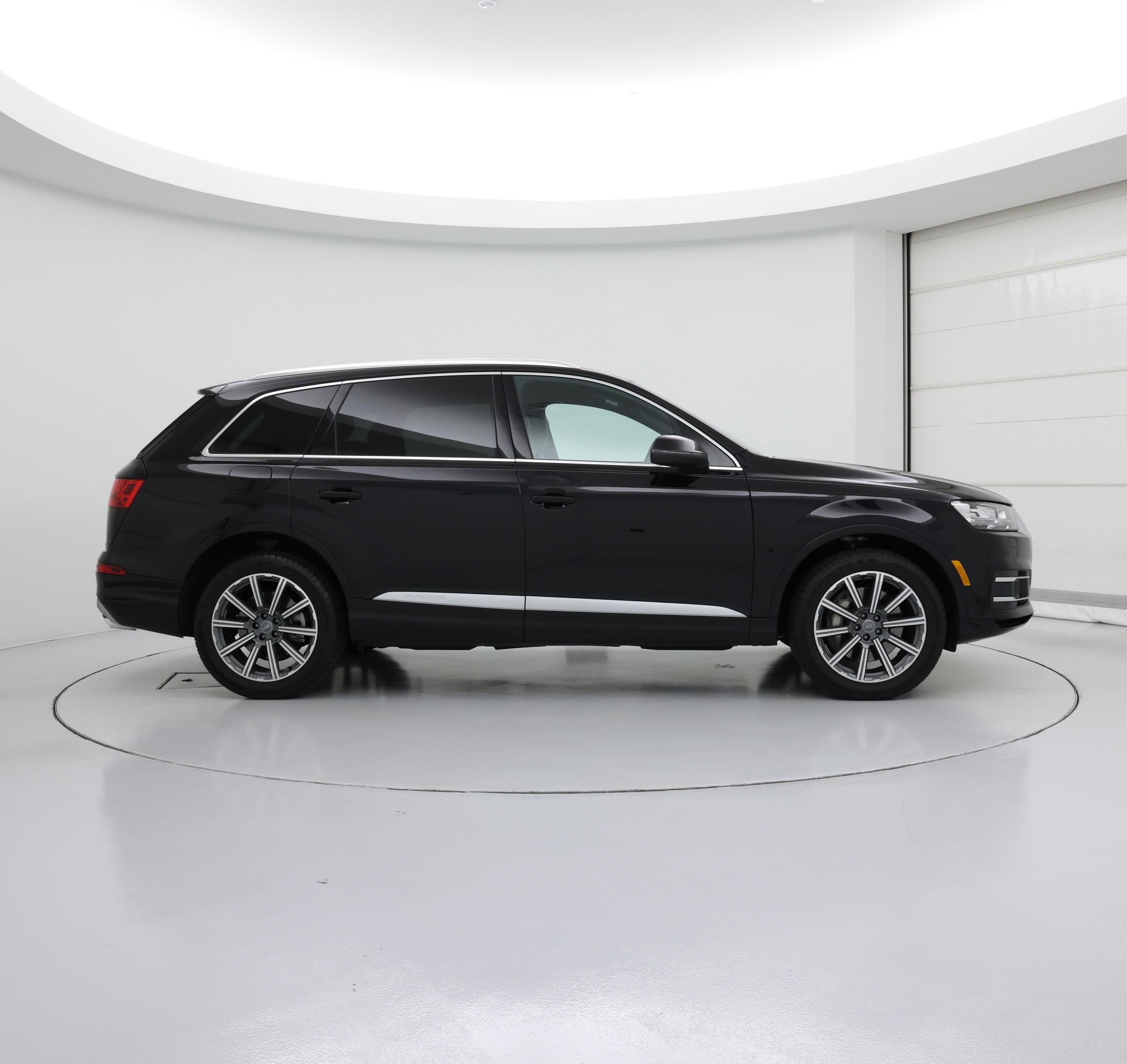 Thumbnail: 2018 Audi Q7 - 7