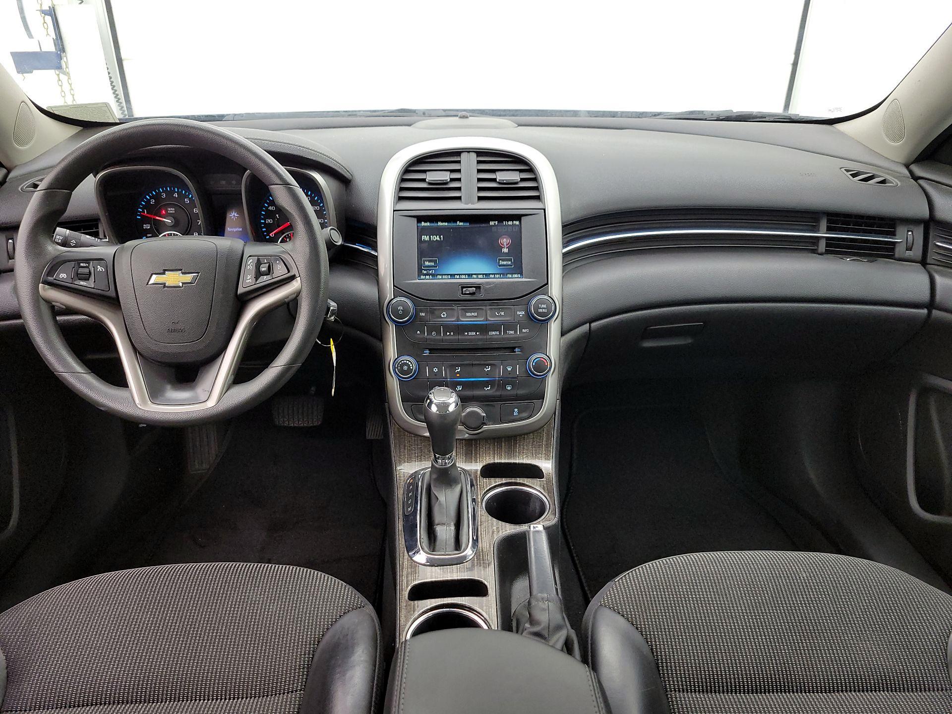 Thumbnail: 2014 Chevrolet Malibu - 9