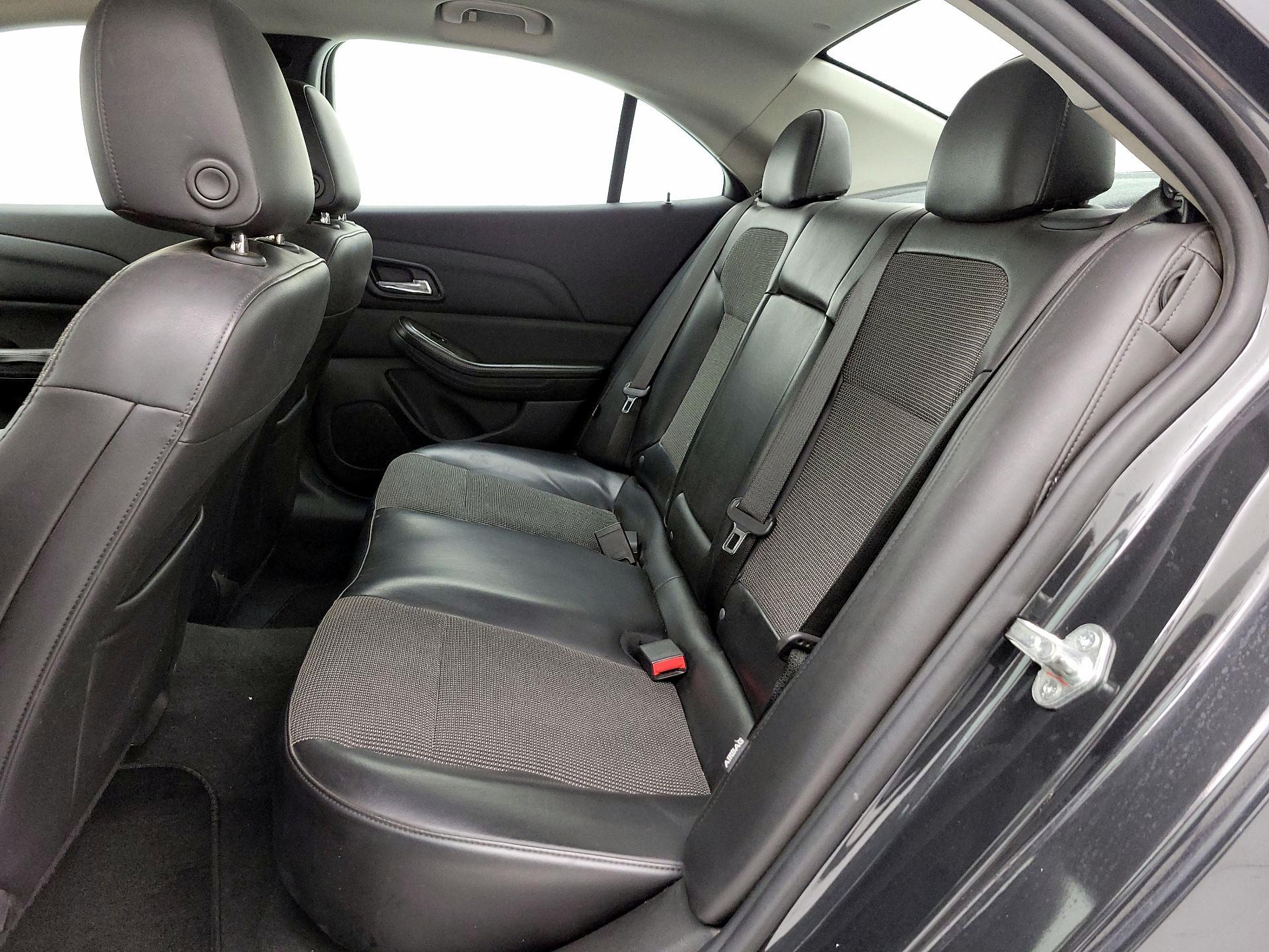 Thumbnail: 2014 Chevrolet Malibu - 19