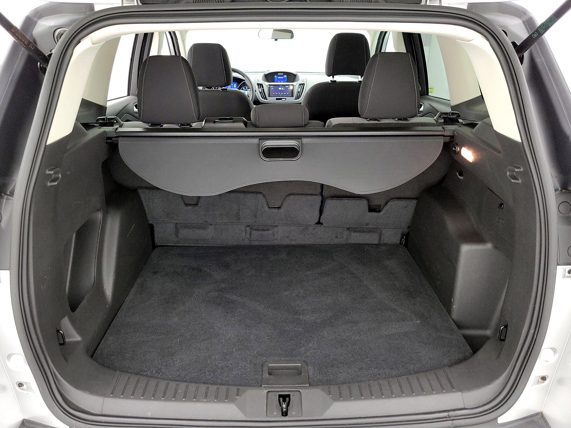 Thumbnail: 2015 Ford Escape - 20