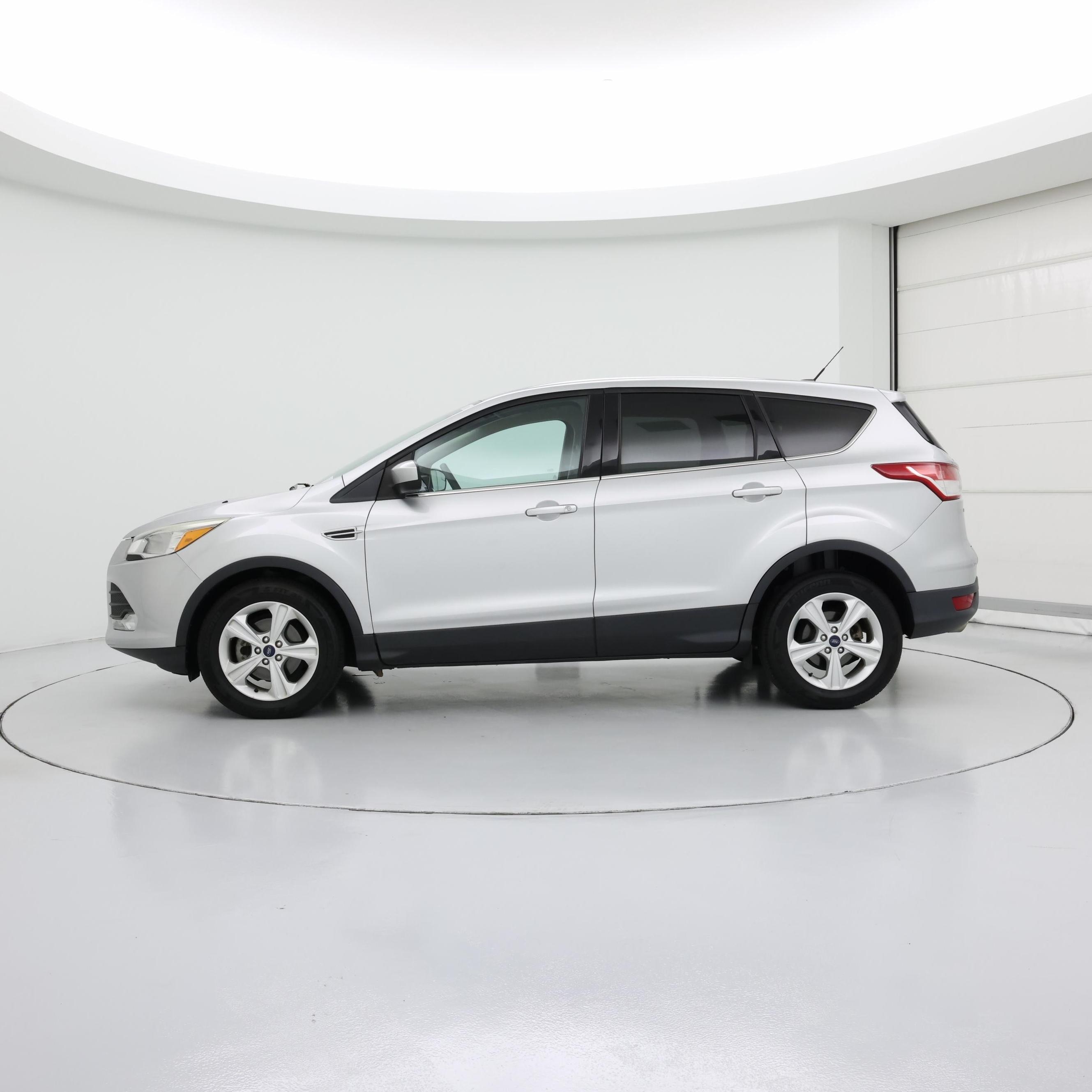 Thumbnail: 2015 Ford Escape - 3